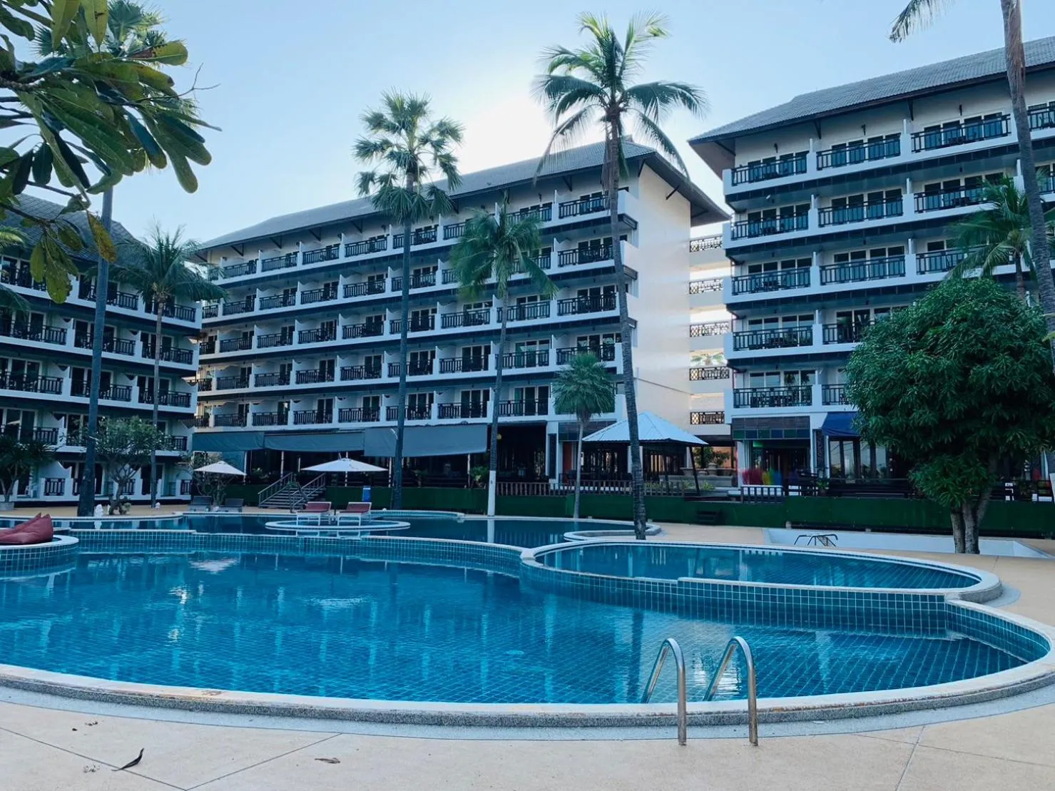 Pool view in Pattawia Resort & Spa, Pranburi