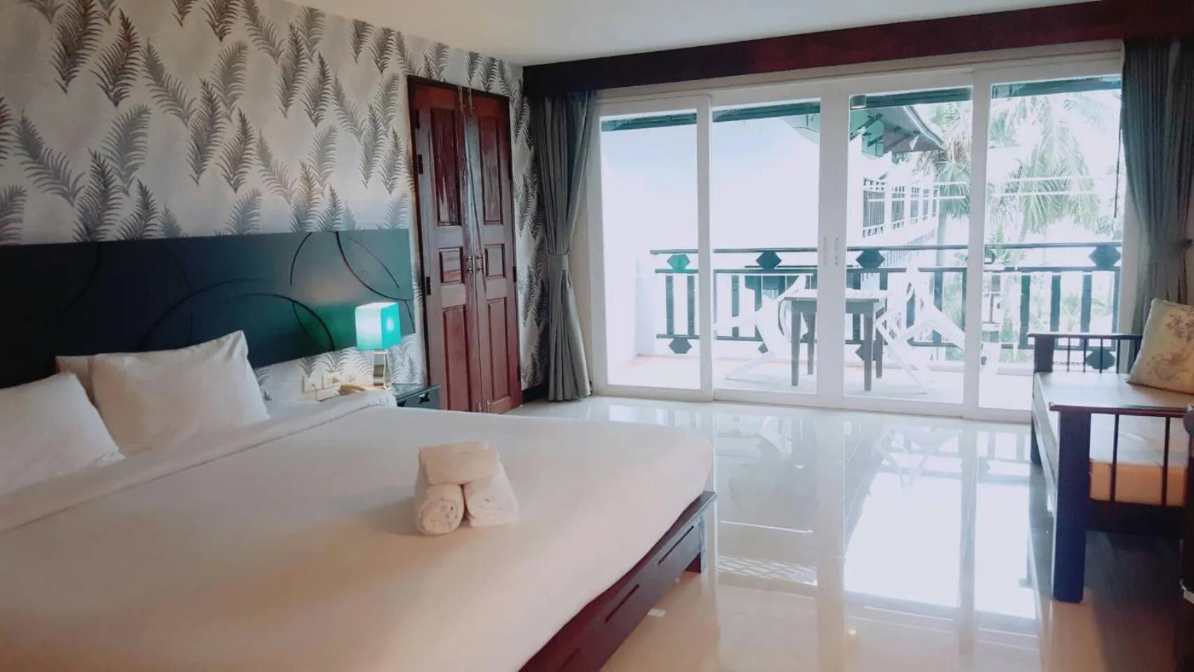 Bed in Pattawia Resort & Spa, Pranburi