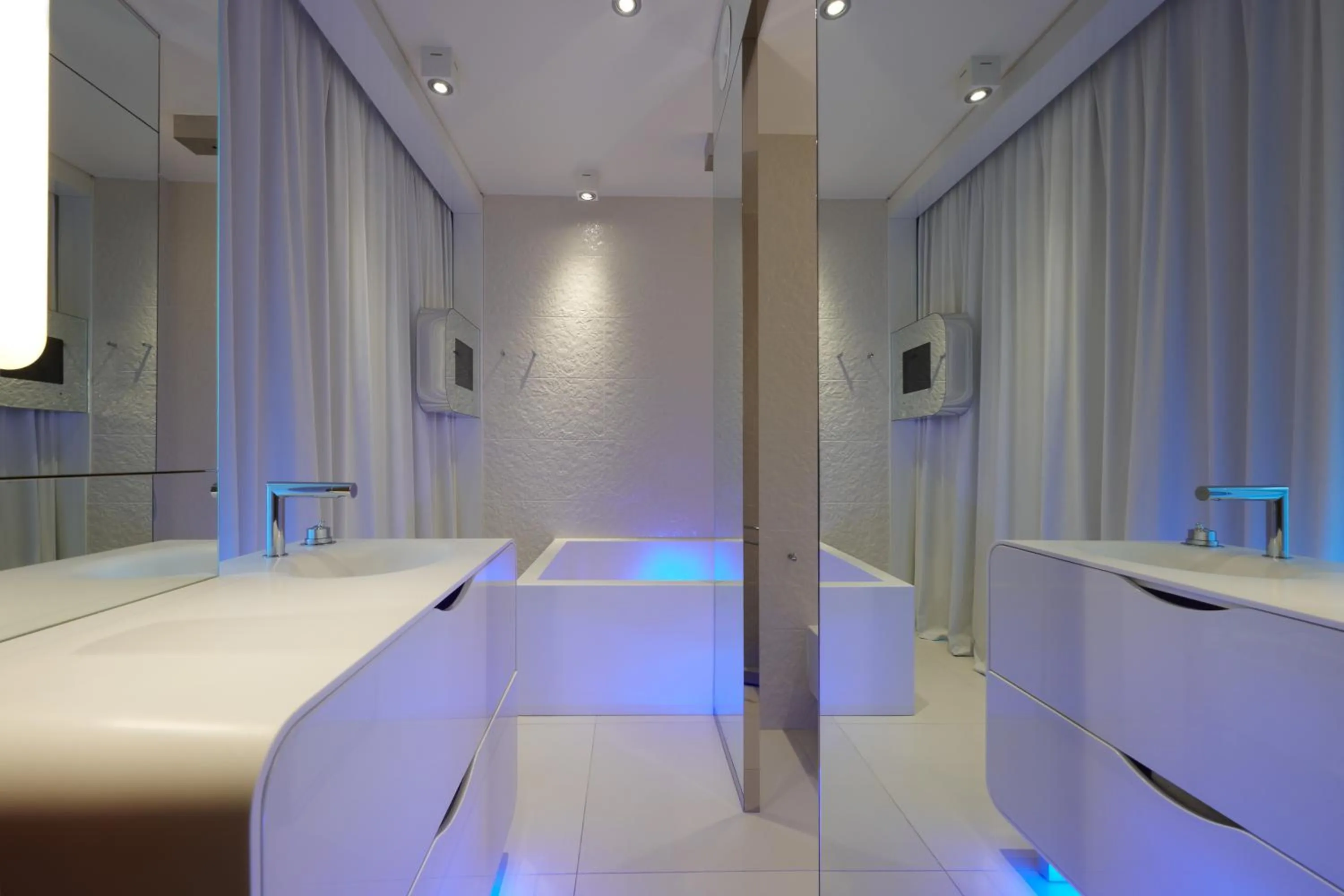 Bathroom in i-Suite Hotel