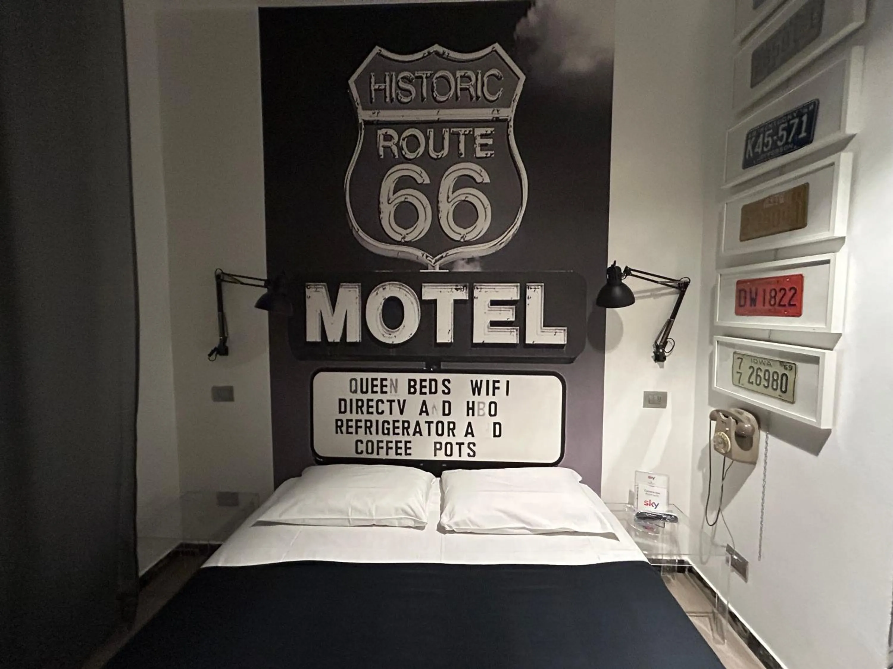 Bed in Hotel Perla - The storyhoteller