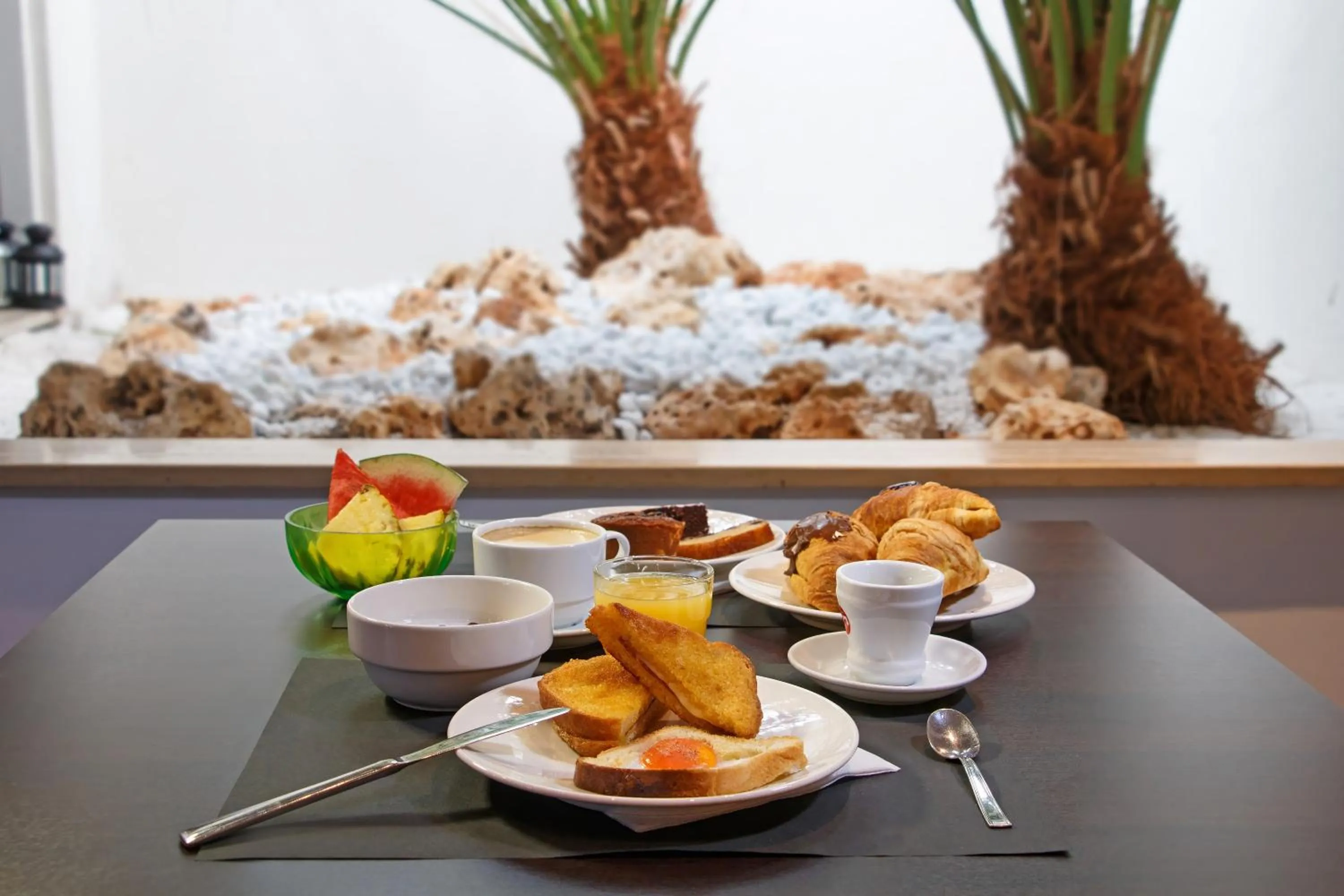 Breakfast in Hotel Perla - The storyhoteller