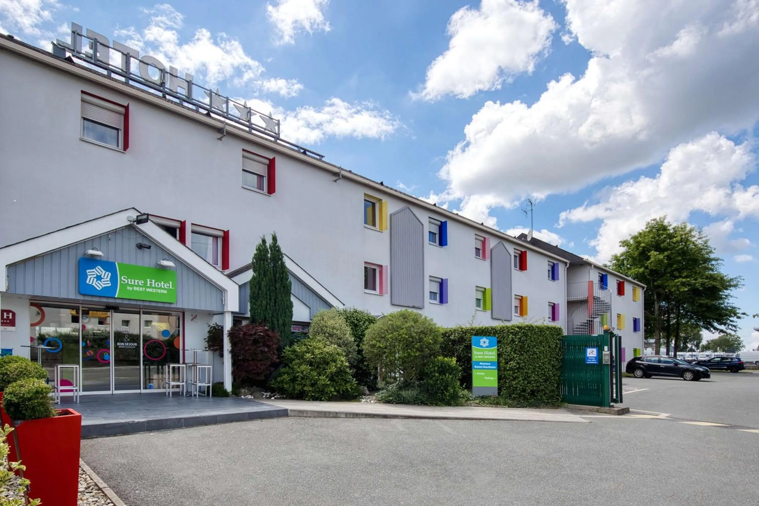 Property building in Sure Hotel by Best Western Nantes Saint-Herblain