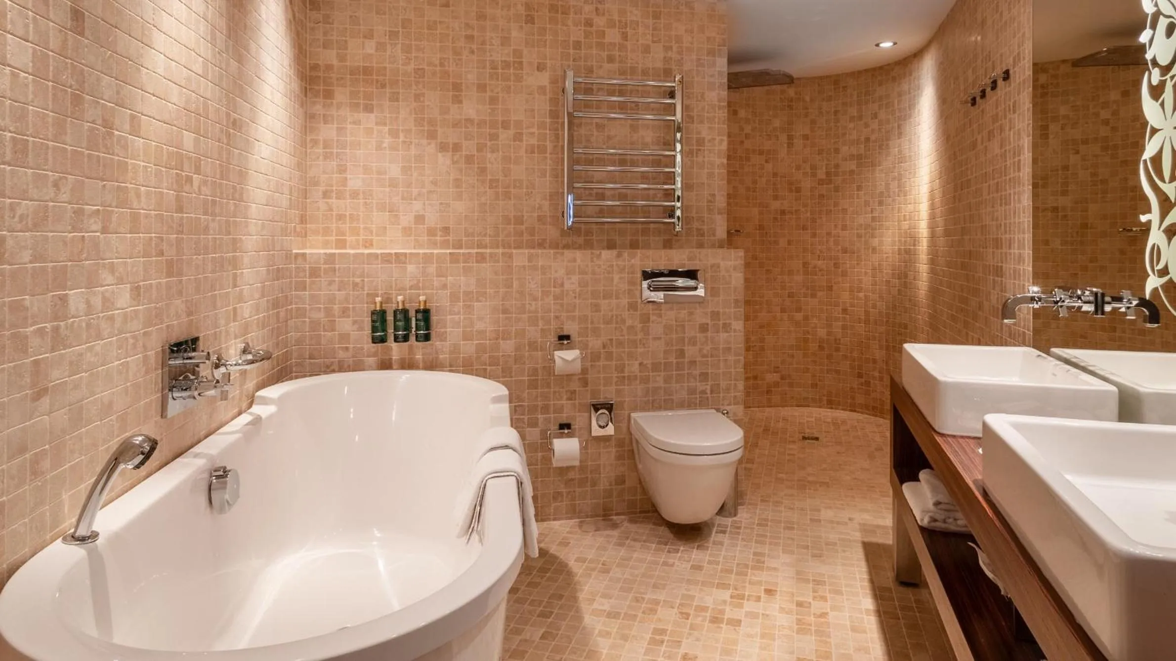 Shower in Tallink Hotel Riga