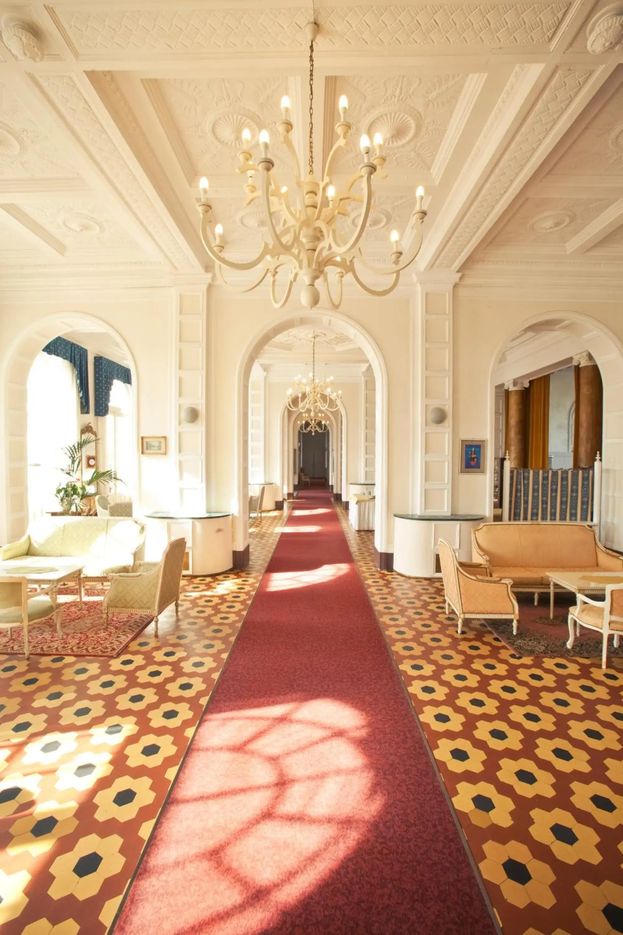 Communal lounge/ TV room, Banquet Facilities in Grand Hotel Cesenatico