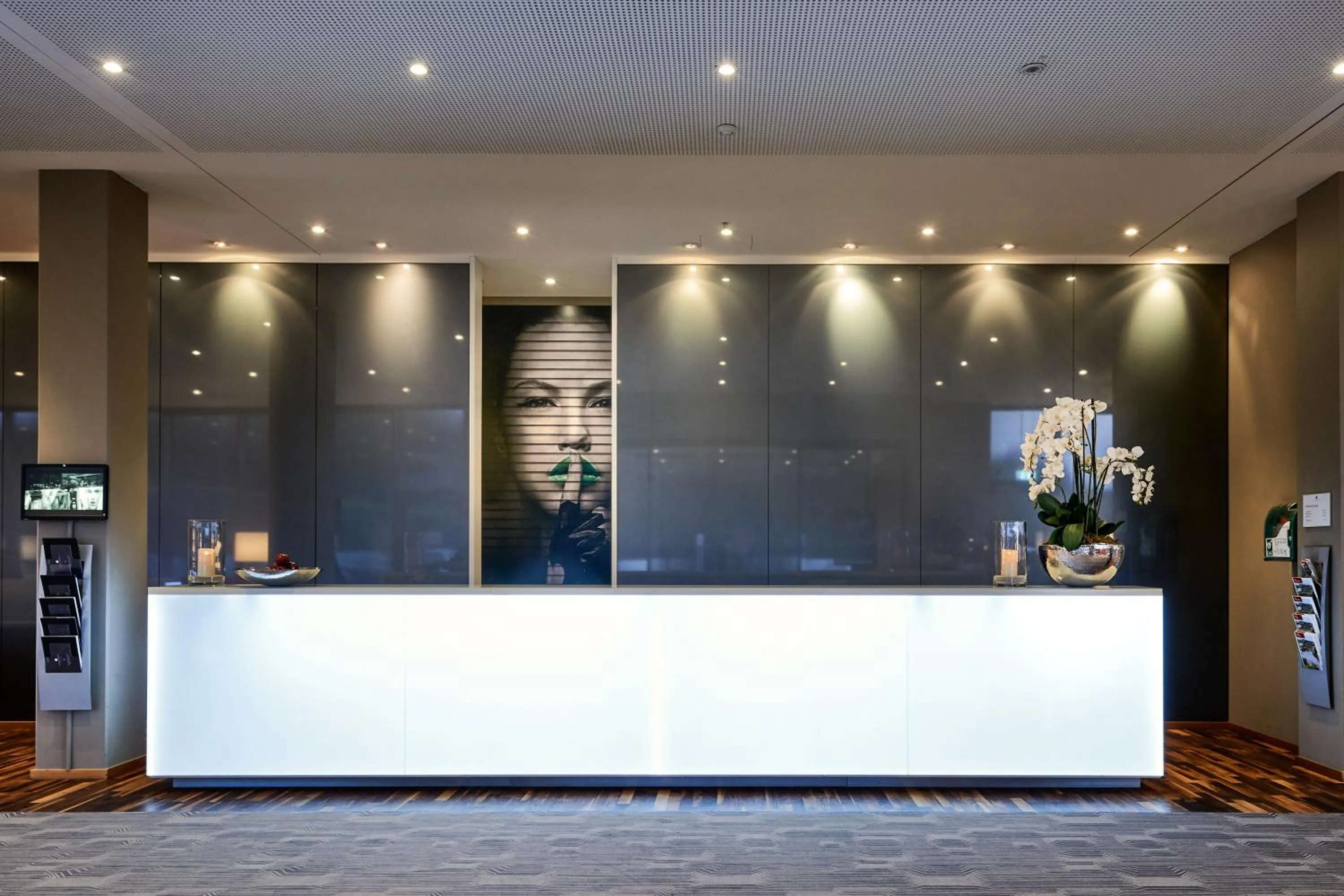 Lobby or reception in LEGERE HOTEL Luxembourg