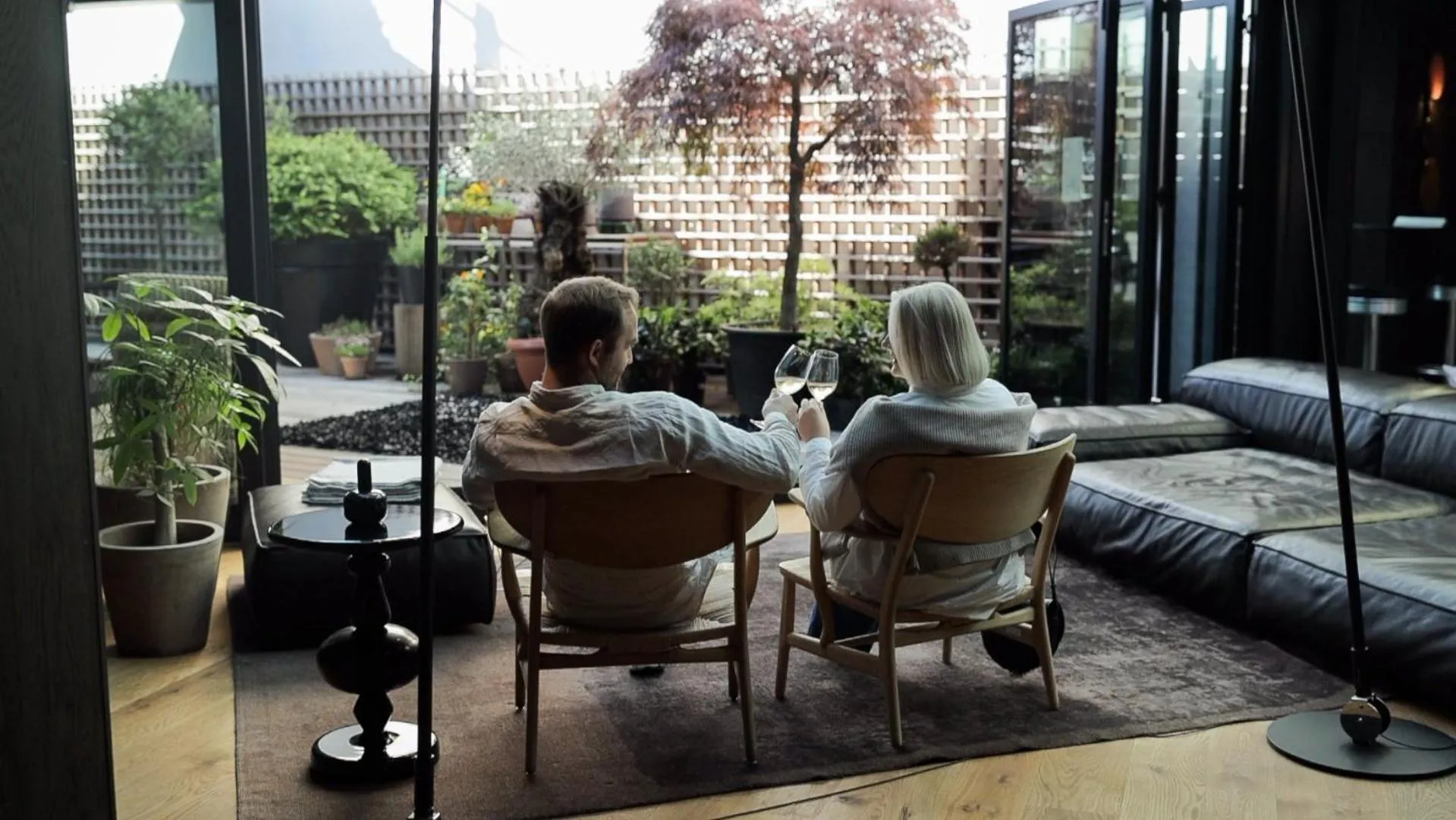 Restaurant/places to eat in Hotel 1904