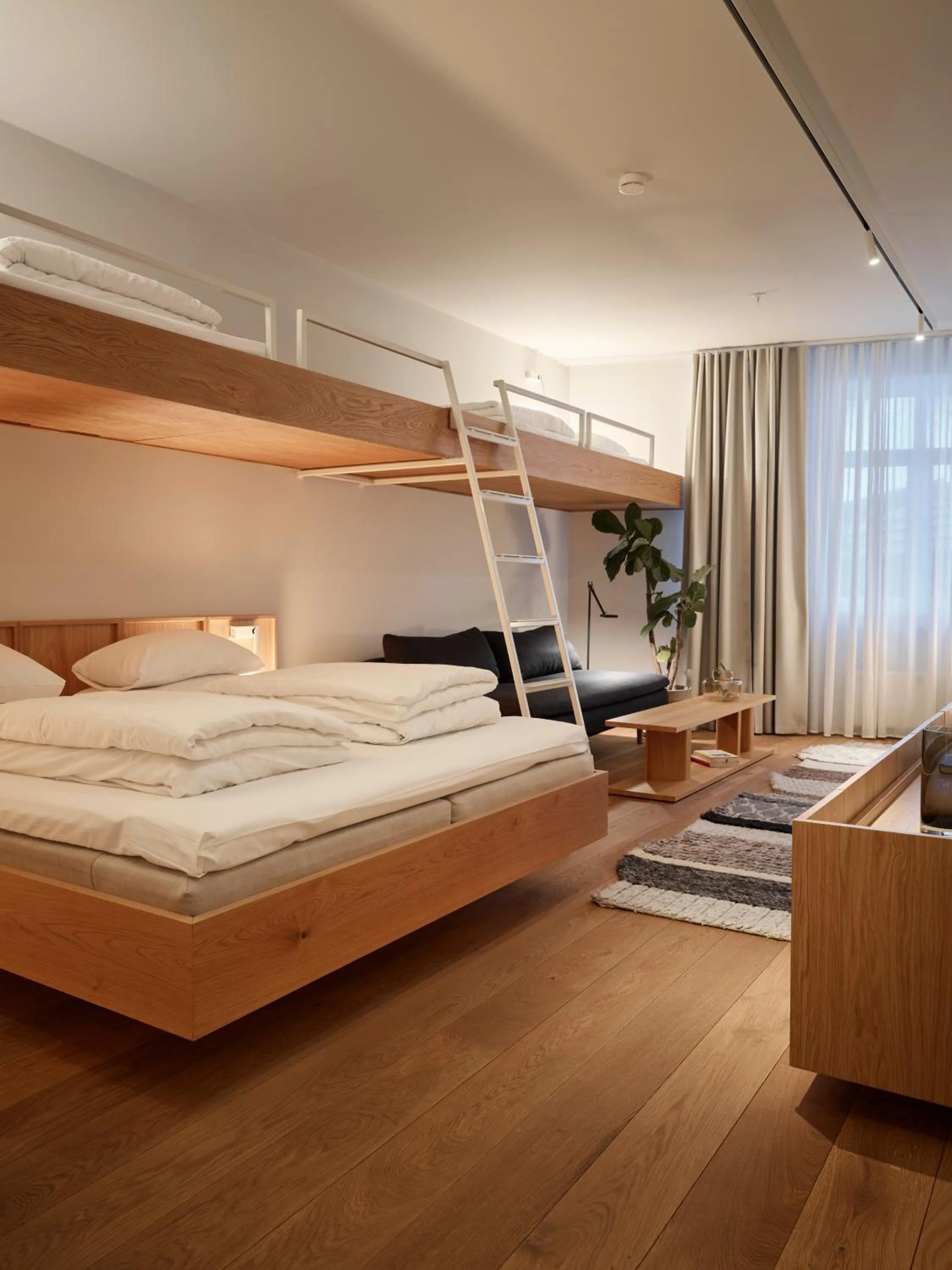 Bedroom, Bed in Hotel 1904