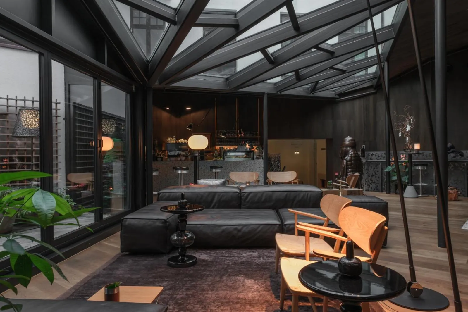 Restaurant/places to eat in Hotel 1904