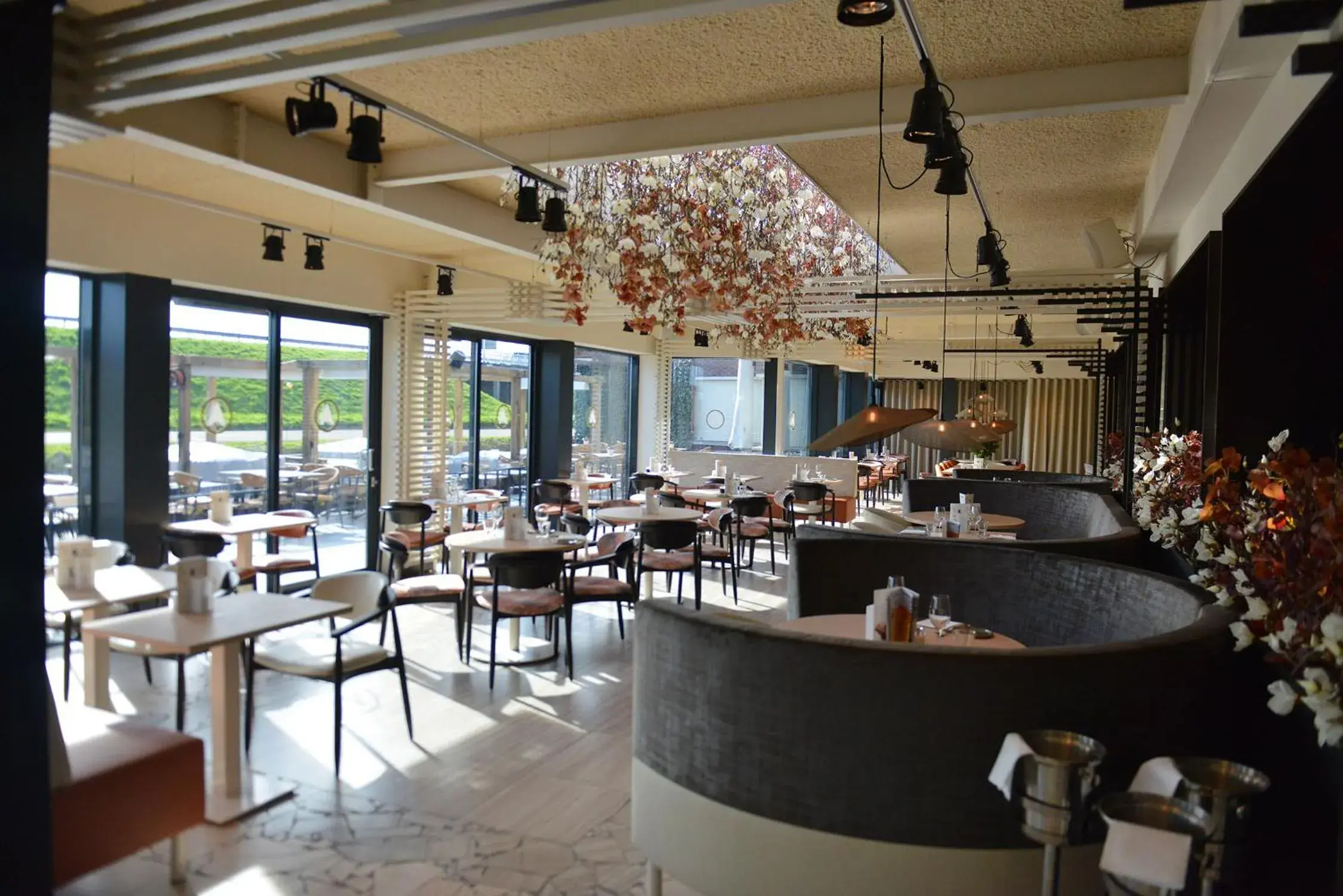 Restaurant/places to eat in Fletcher Wellness-Hotel Kamperduinen Restaurant/places to eat in Fletcher Wellness-Hotel Kamperduinen