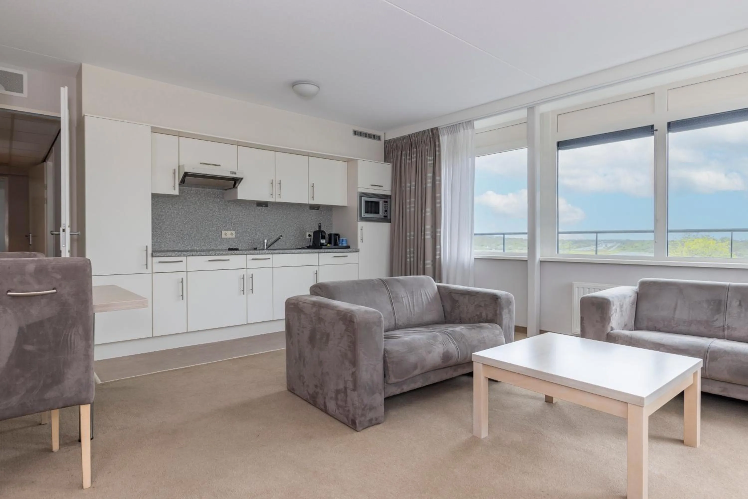 Kitchen or kitchenette in Fletcher Wellness-Hotel Kamperduinen