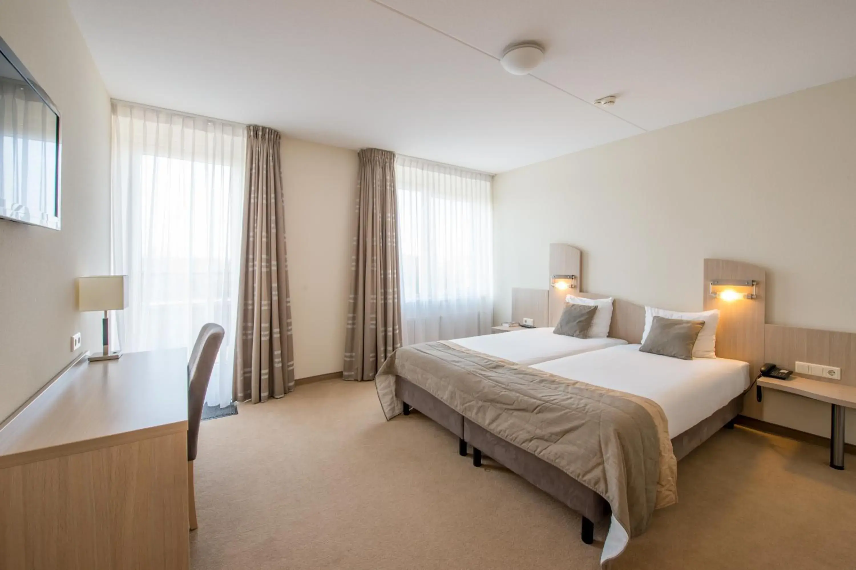 Bedroom, Bed in Fletcher Wellness-Hotel Kamperduinen Bedroom, Bed in Fletcher Wellness-Hotel Kamperduinen