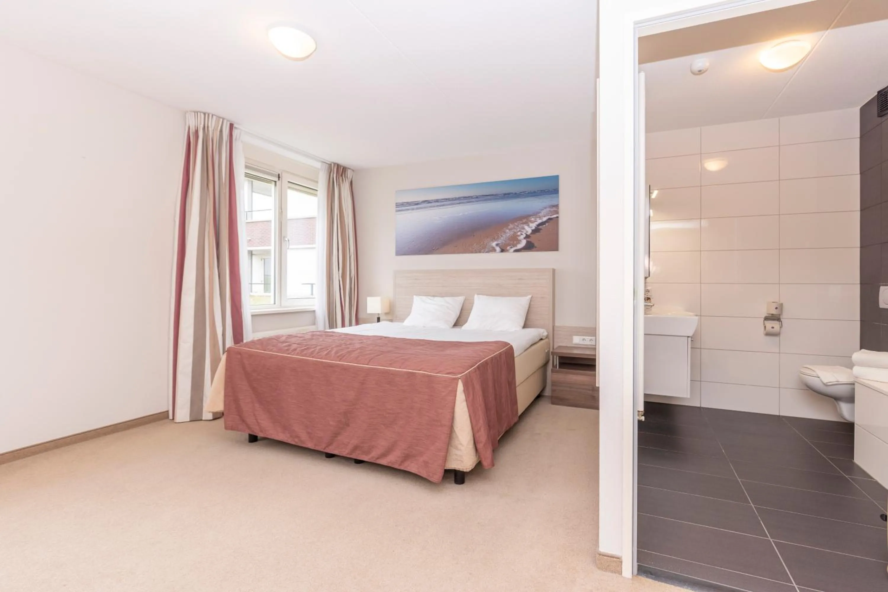 Bed in Fletcher Wellness-Hotel Kamperduinen