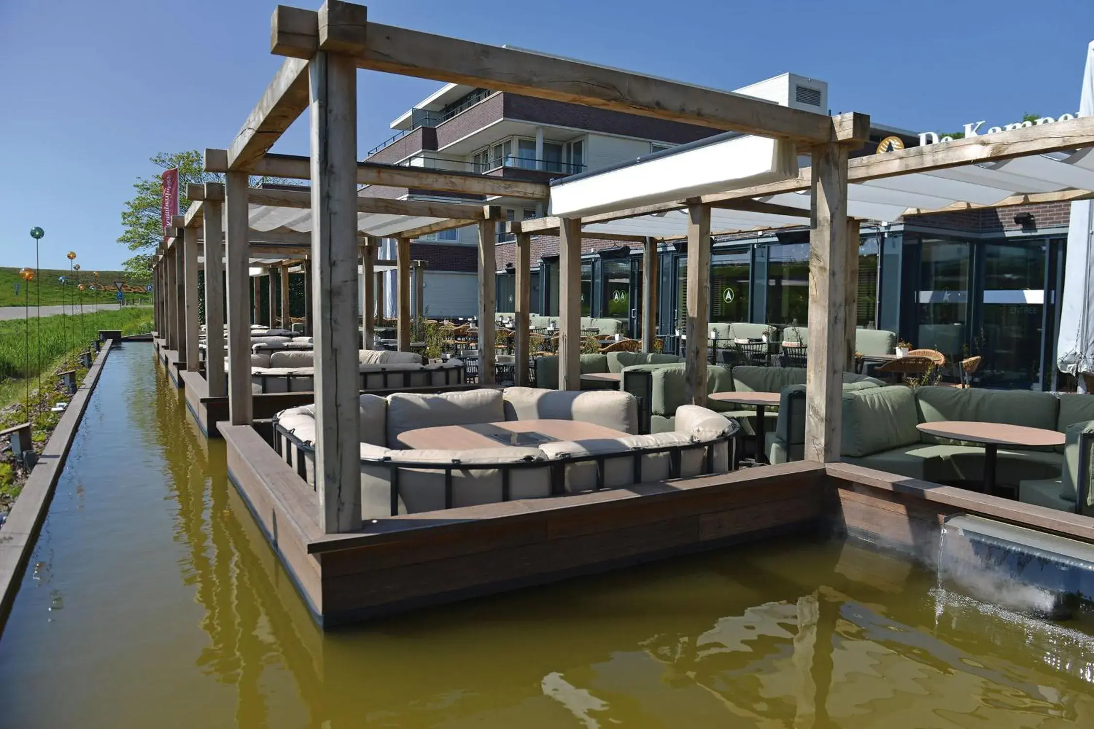 Property building in Fletcher Wellness-Hotel Kamperduinen Property building in Fletcher Wellness-Hotel Kamperduinen