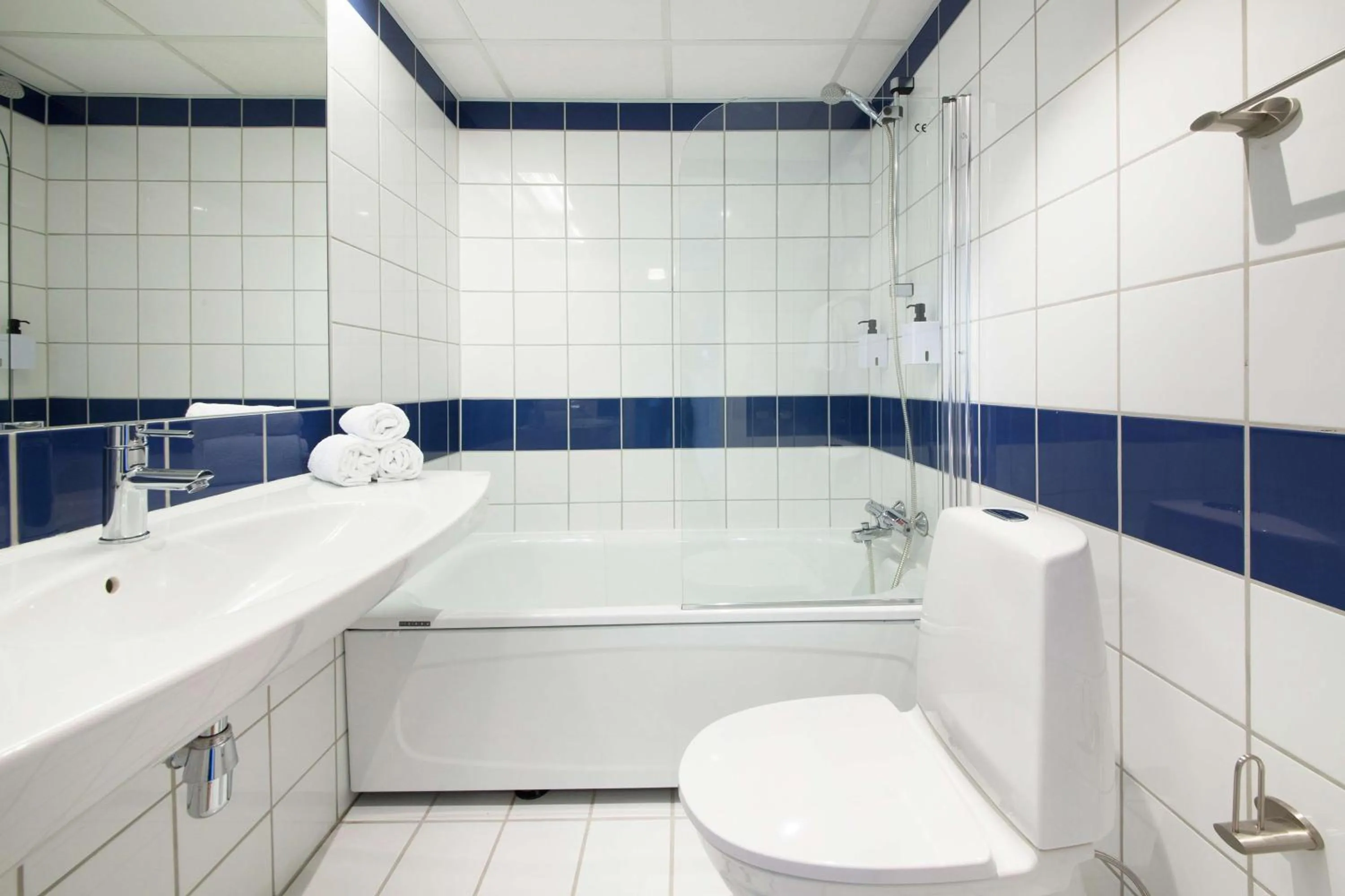 Bedroom in Scandic Sørlandet