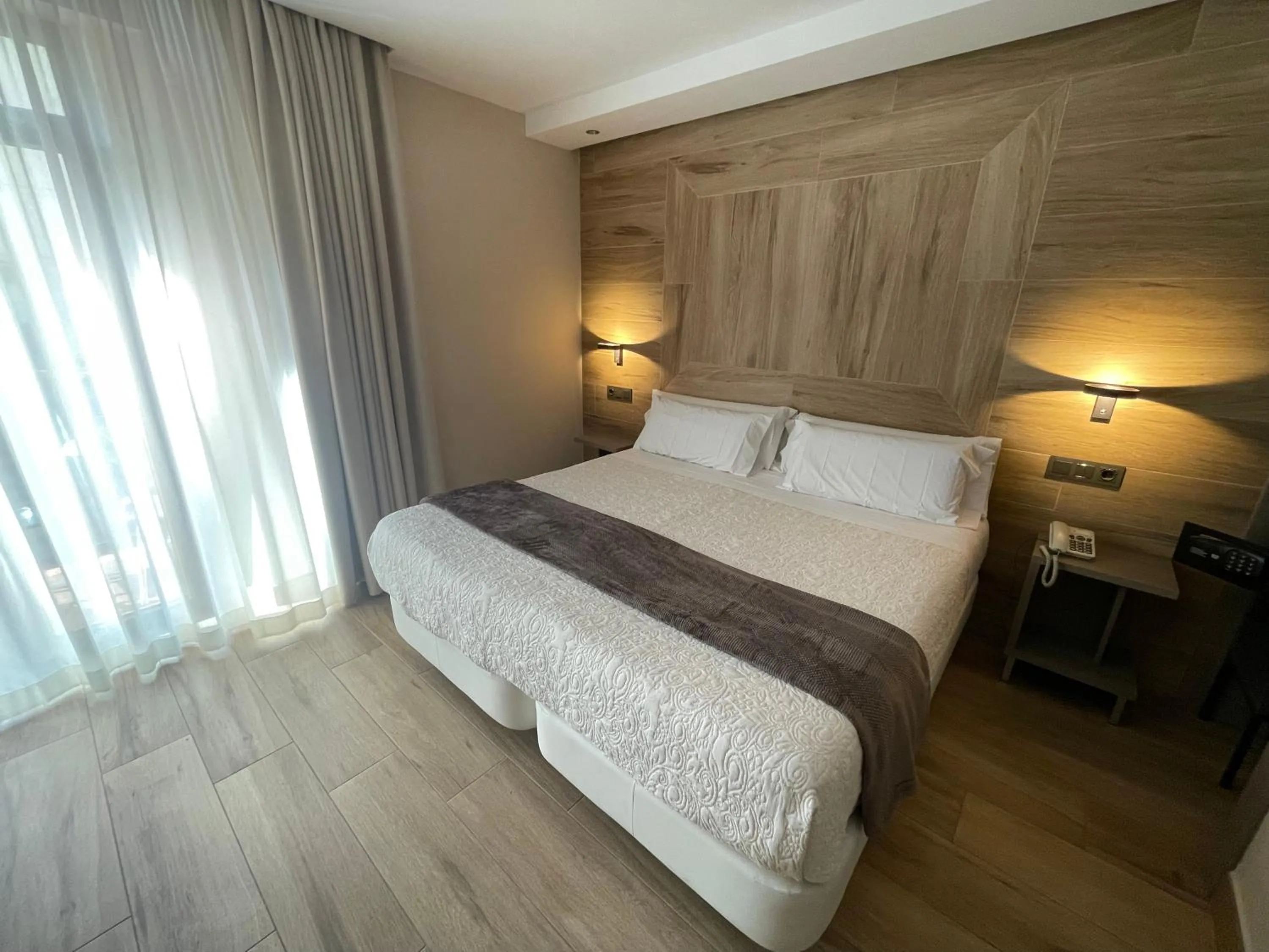 Bedroom, Bed in Castilla Guerrero