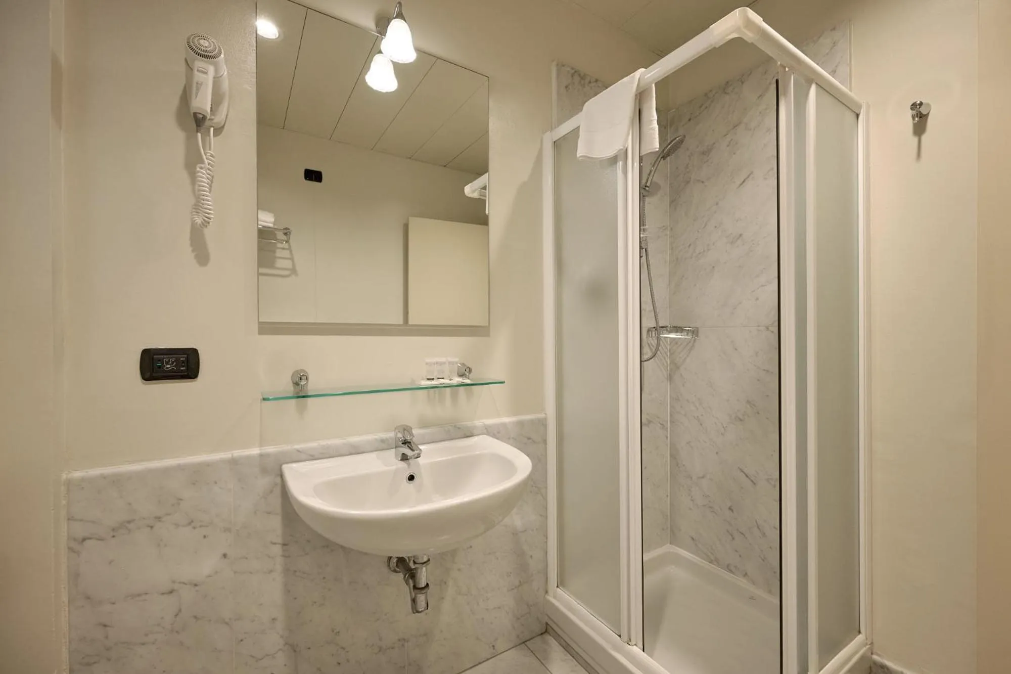 Hotel & Residence Torino Centro - Stazione Porta Susa