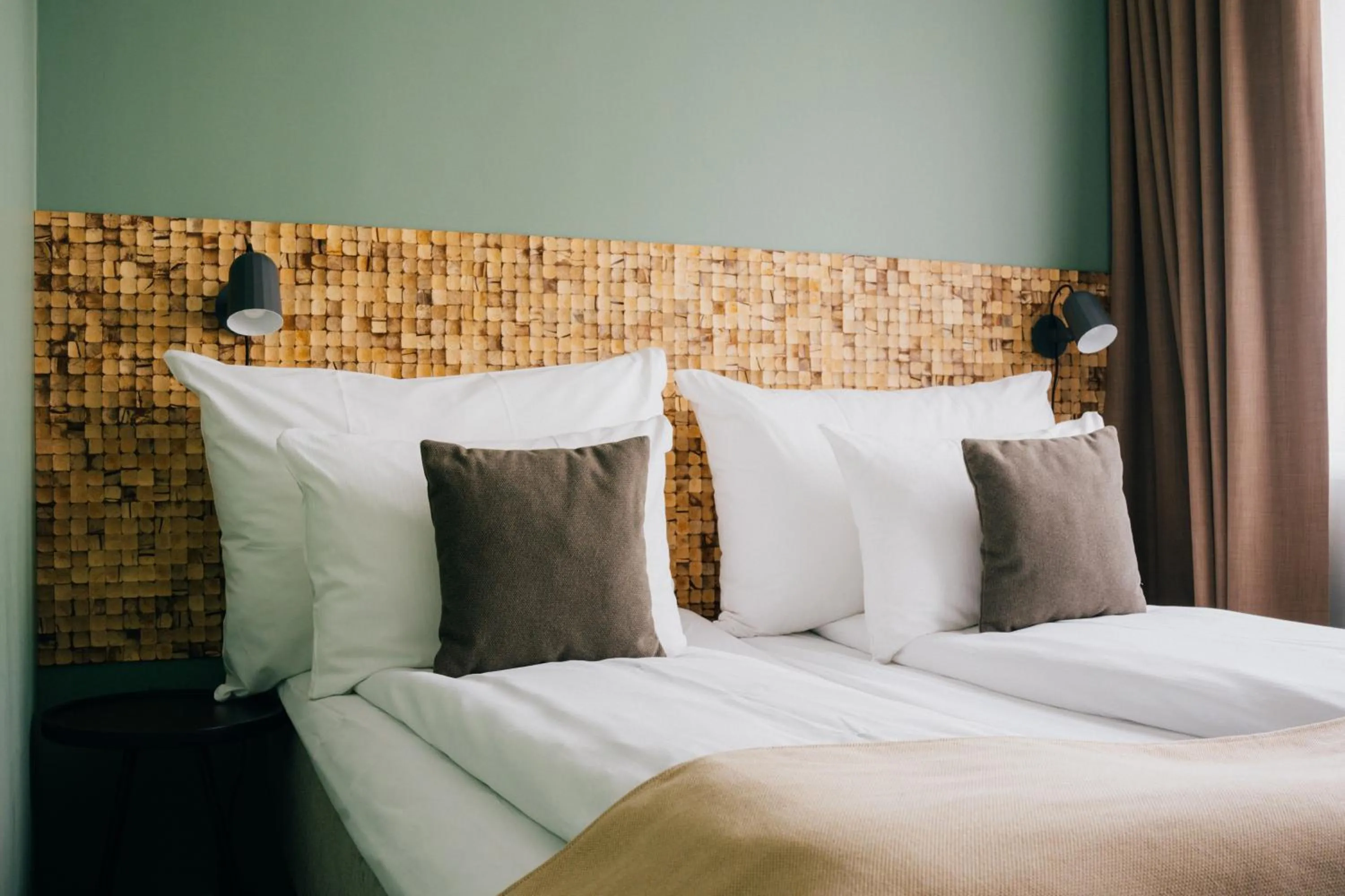 Bed in GamlaVærket Gjæstgiveri og Tracteringssted