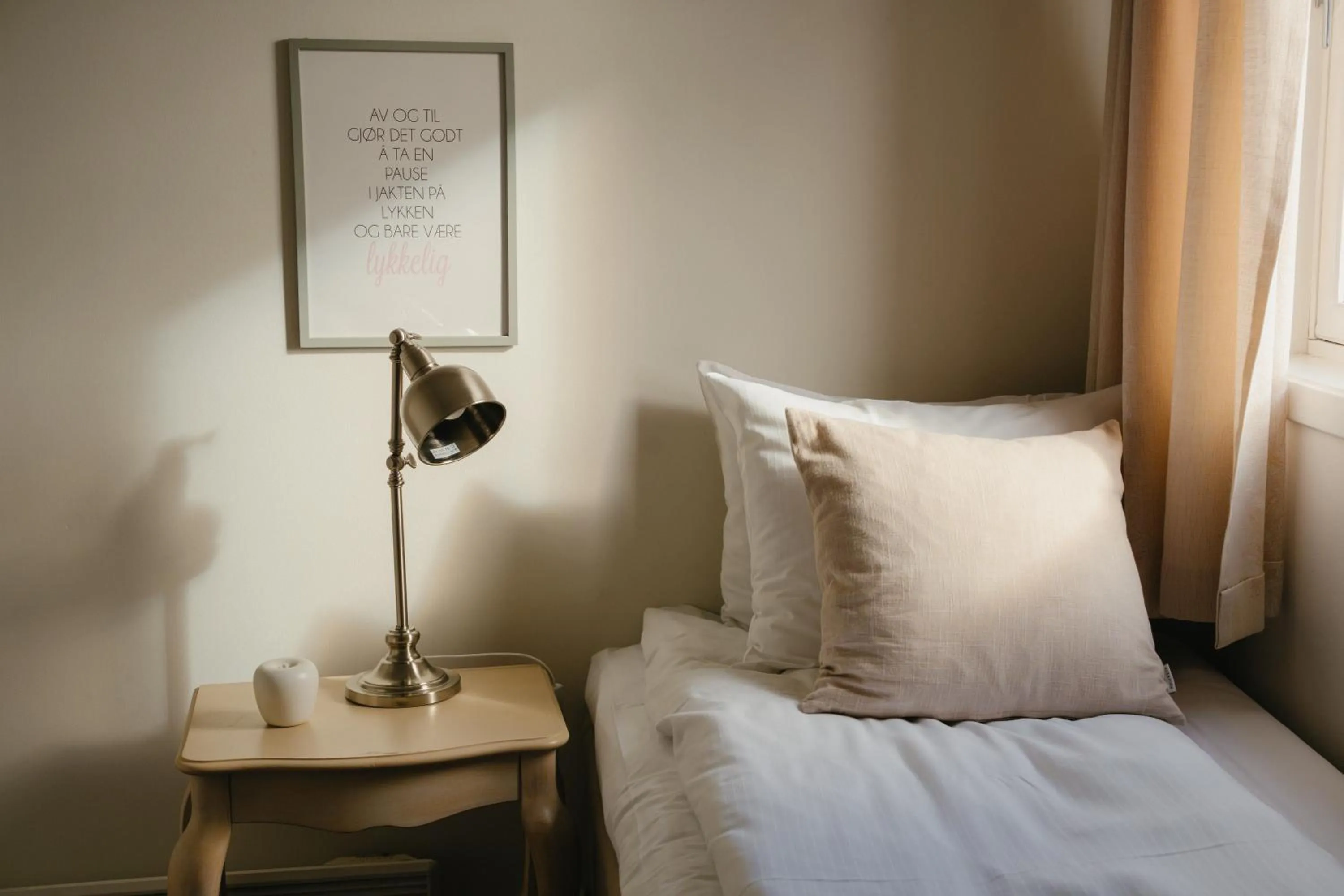 Bed in GamlaVærket Gjæstgiveri og Tracteringssted