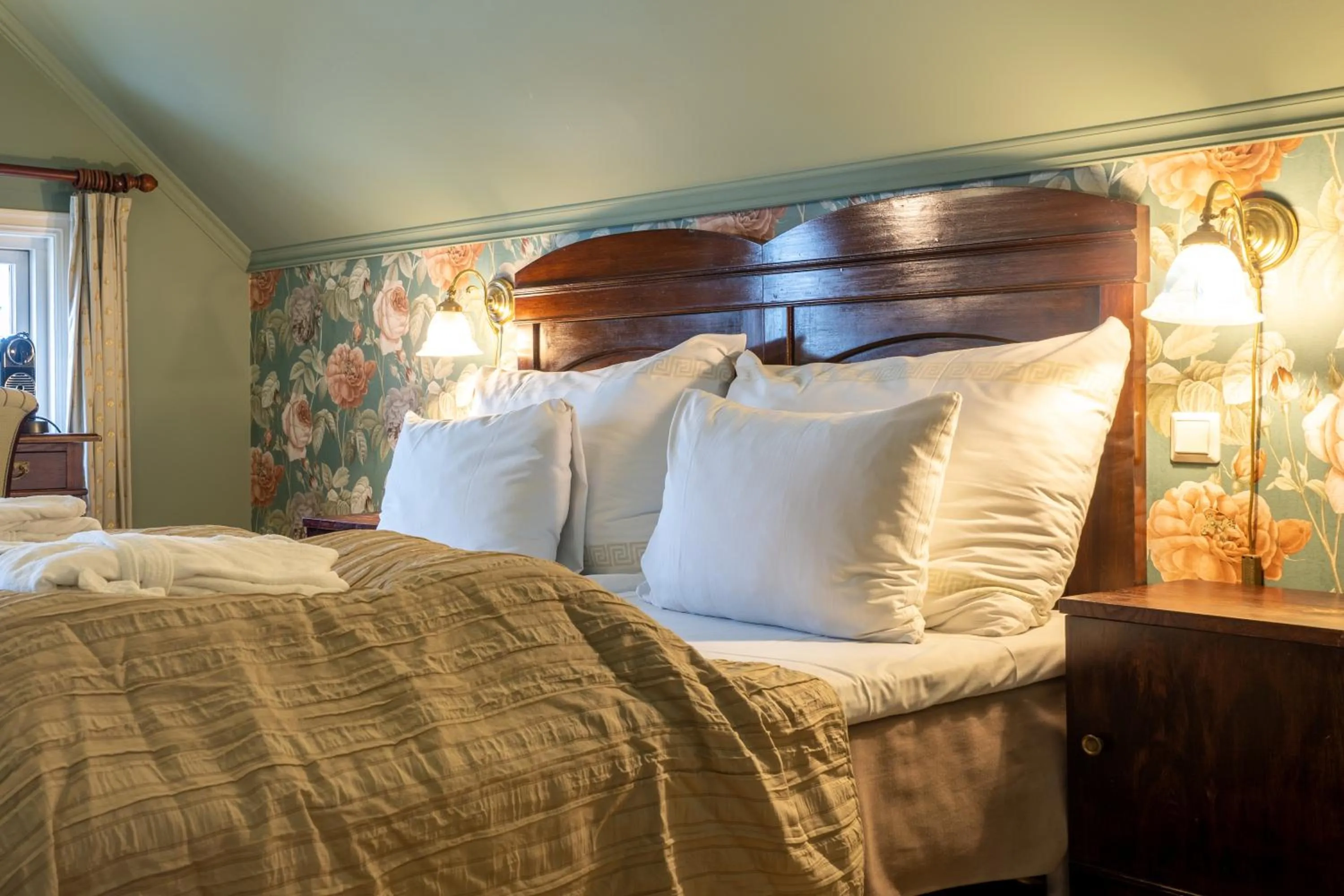 Bed in GamlaVærket Gjæstgiveri og Tracteringssted