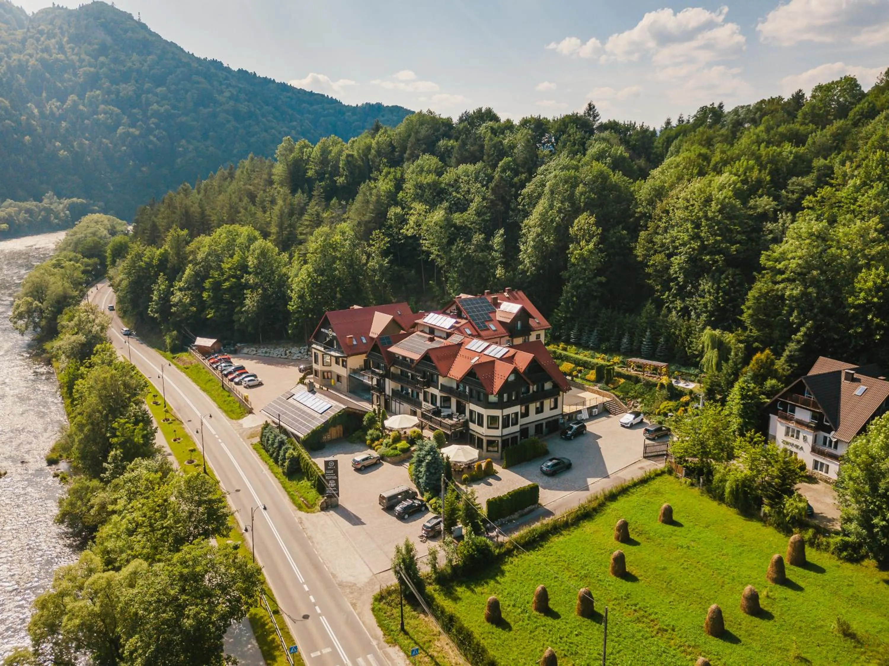 Property building in Hotel Smile Pieniny