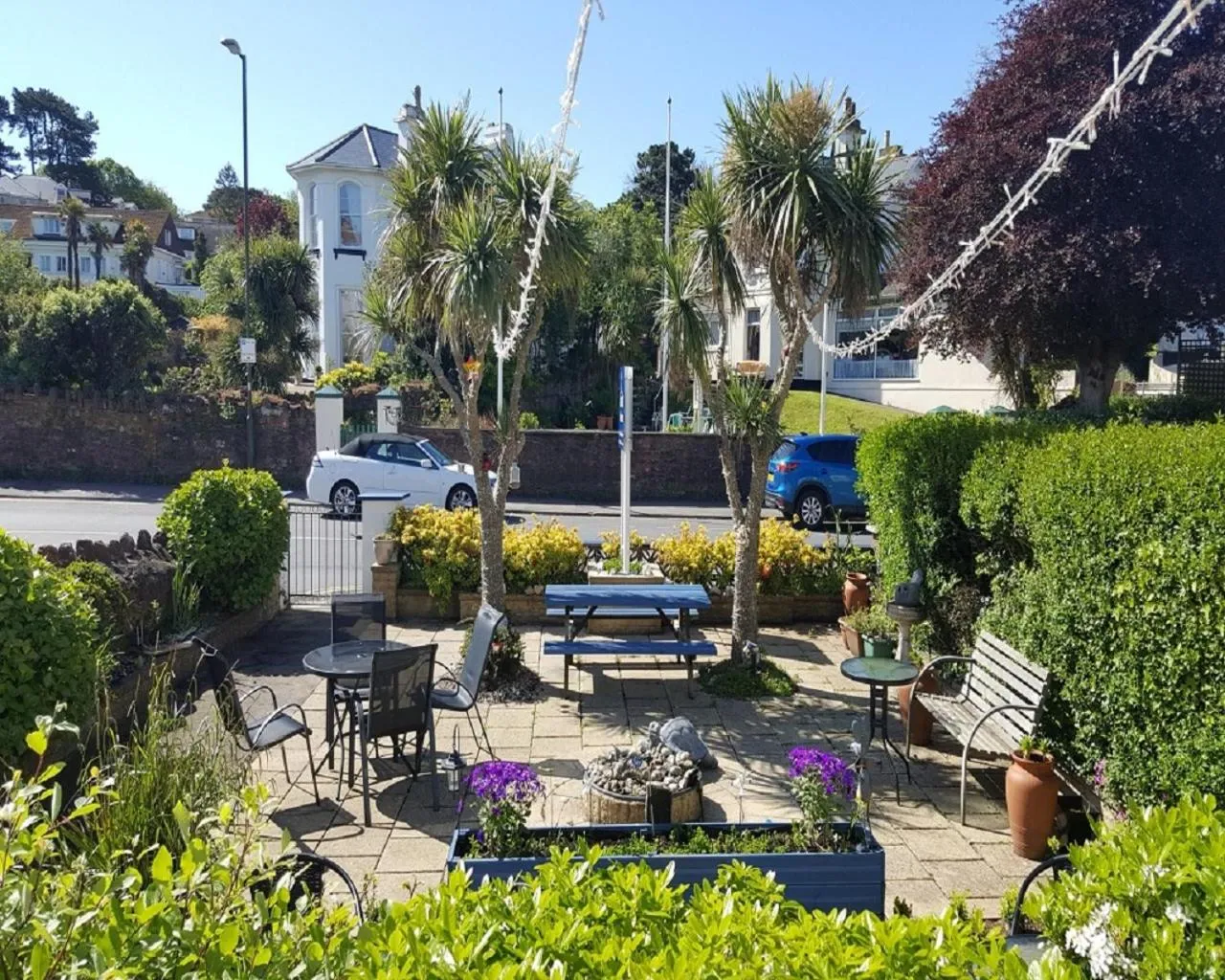 Garden in Seacroft Guest House