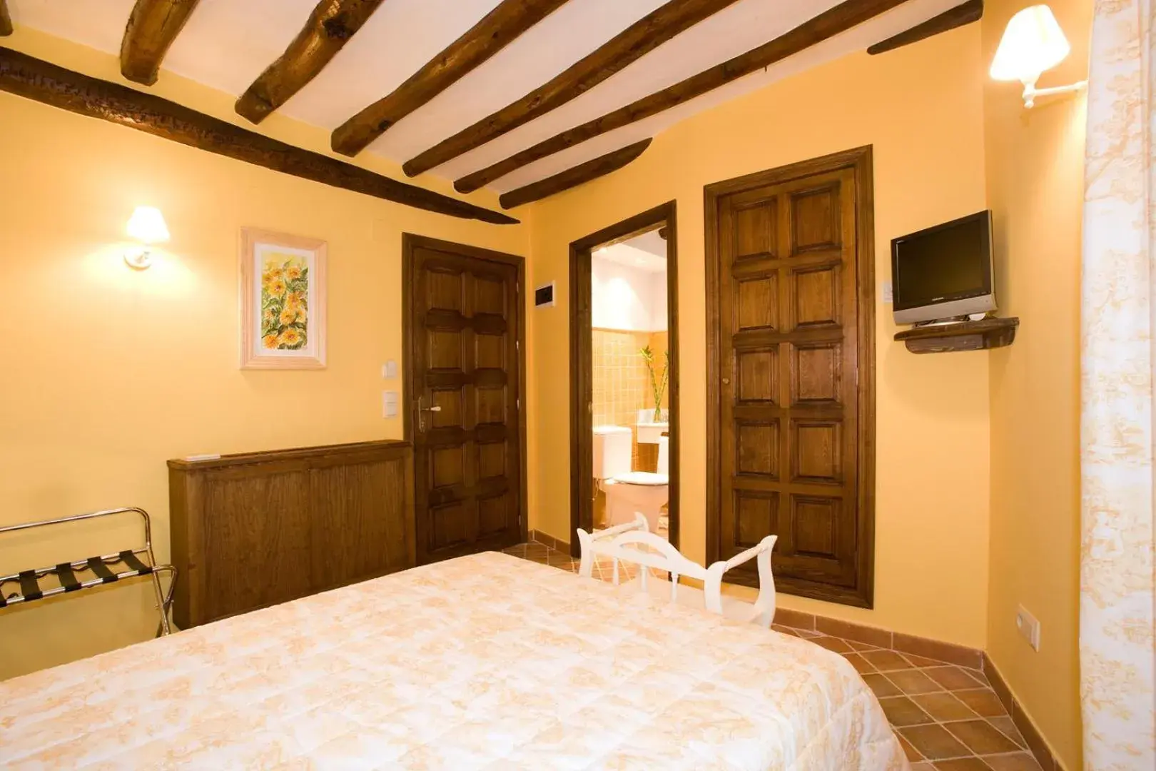 Bed in Hotel Rural El Pilaret Bed in Hotel Rural El Pilaret