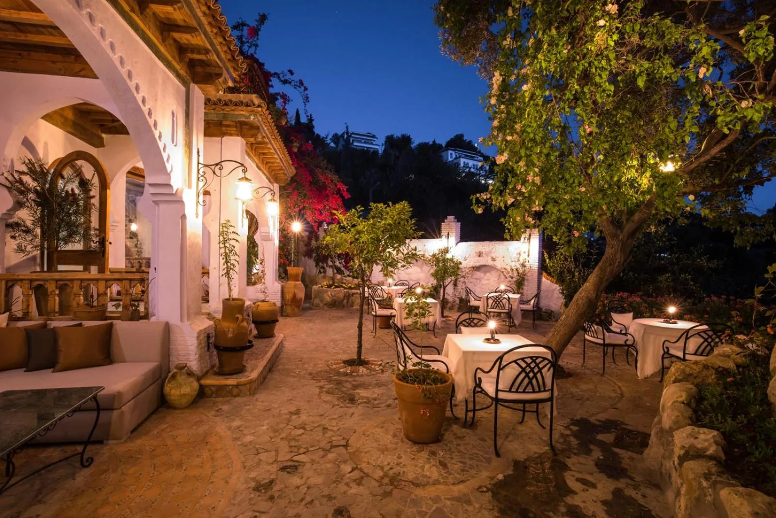 Patio in Dar Echchaouen Maison d'Hôtes & Riad
