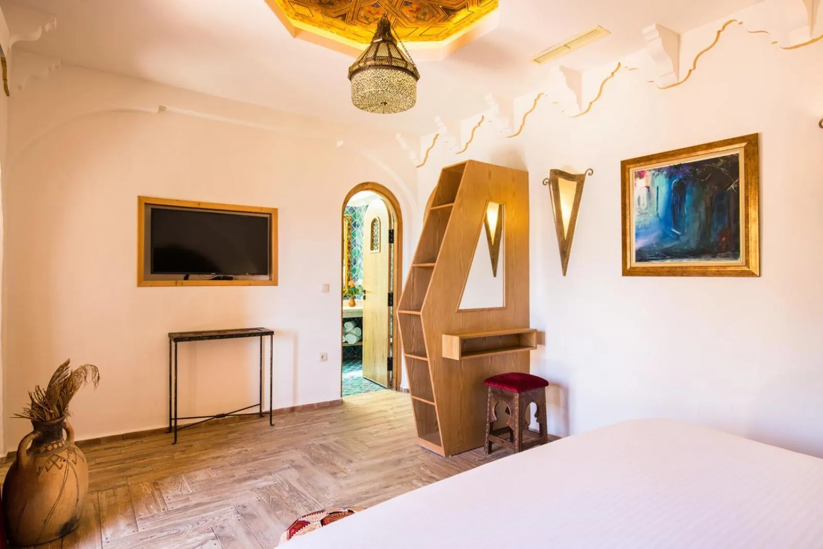 Communal lounge/ TV room, Bed in Dar Echchaouen Maison d'Hôtes & Riad