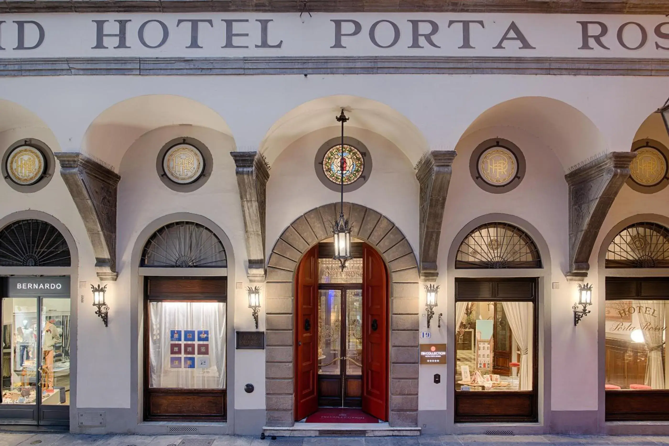 Property building in NH Collection Firenze Porta Rossa Property building in NH Collection Firenze Porta Rossa