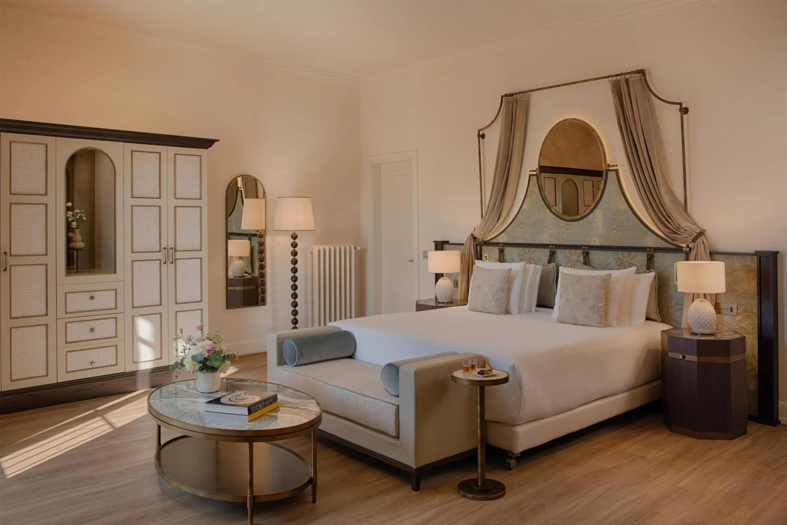 Photo of the whole room, Bed in NH Collection Firenze Porta Rossa