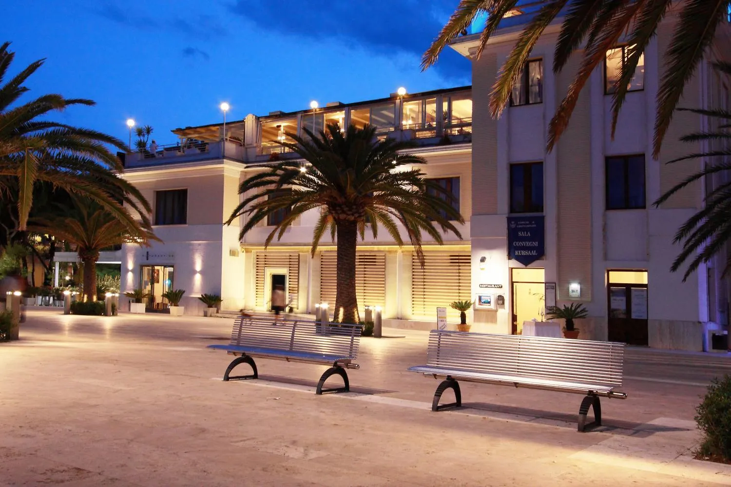 Neighbourhood in Eurotel