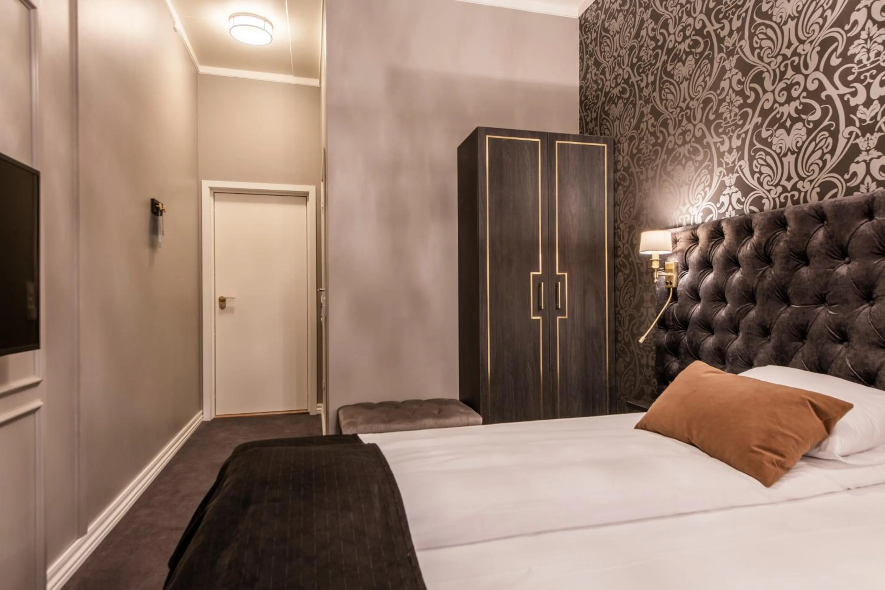 Bed in Home Hotel Grand Gjøvik