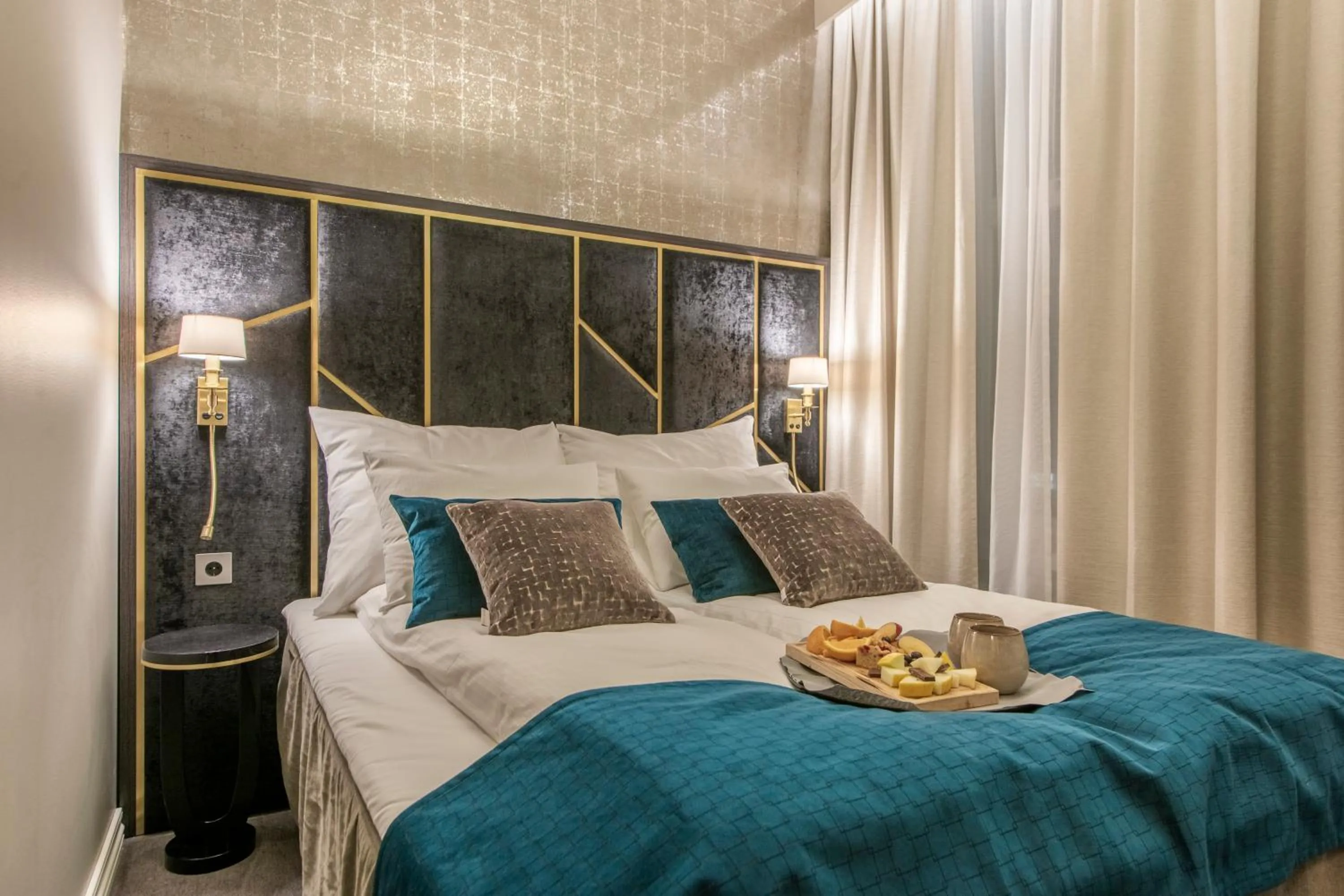 Bed in Home Hotel Grand Gjøvik