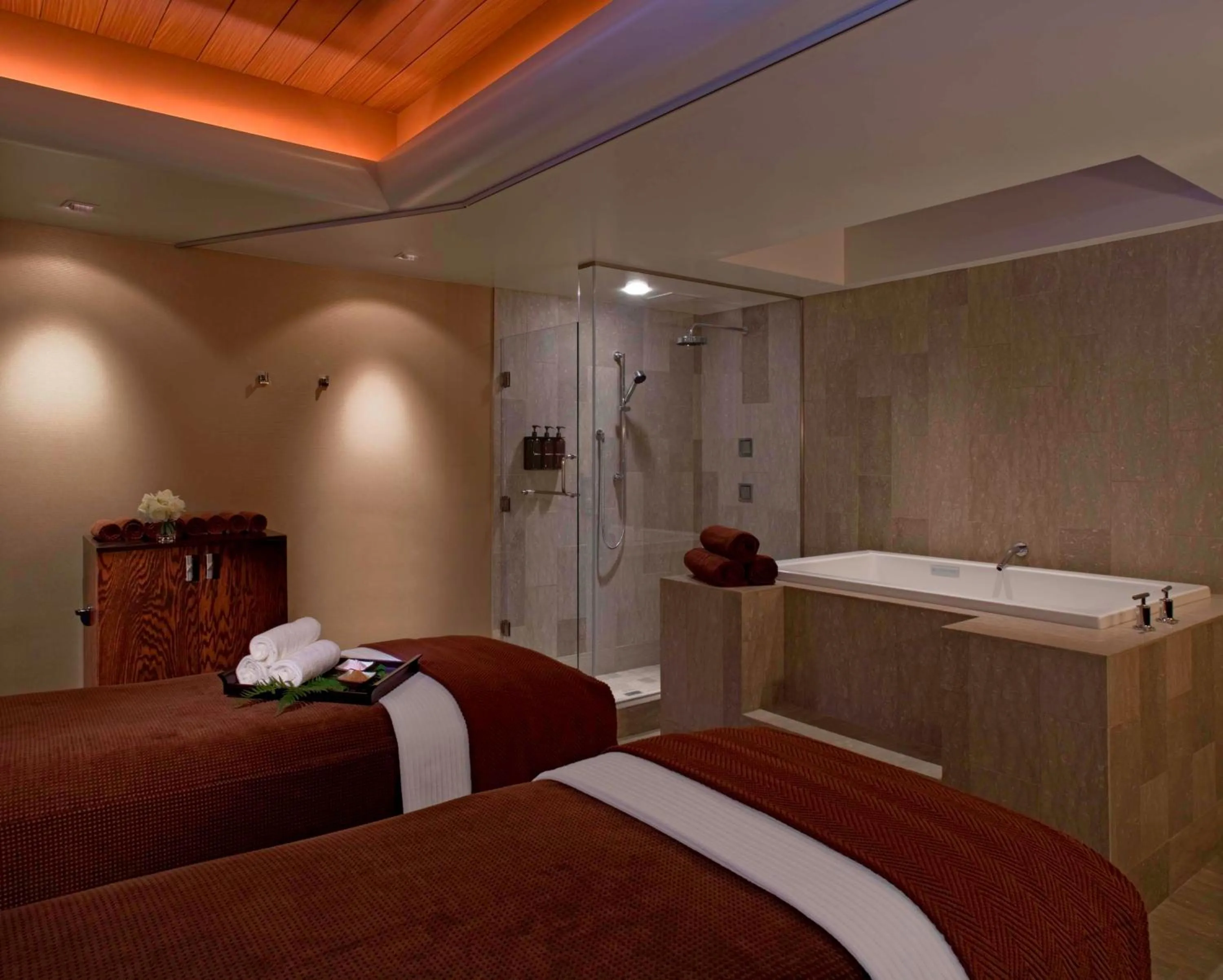 Spa and wellness centre/facilities, Bed in Hyatt at Olive 8