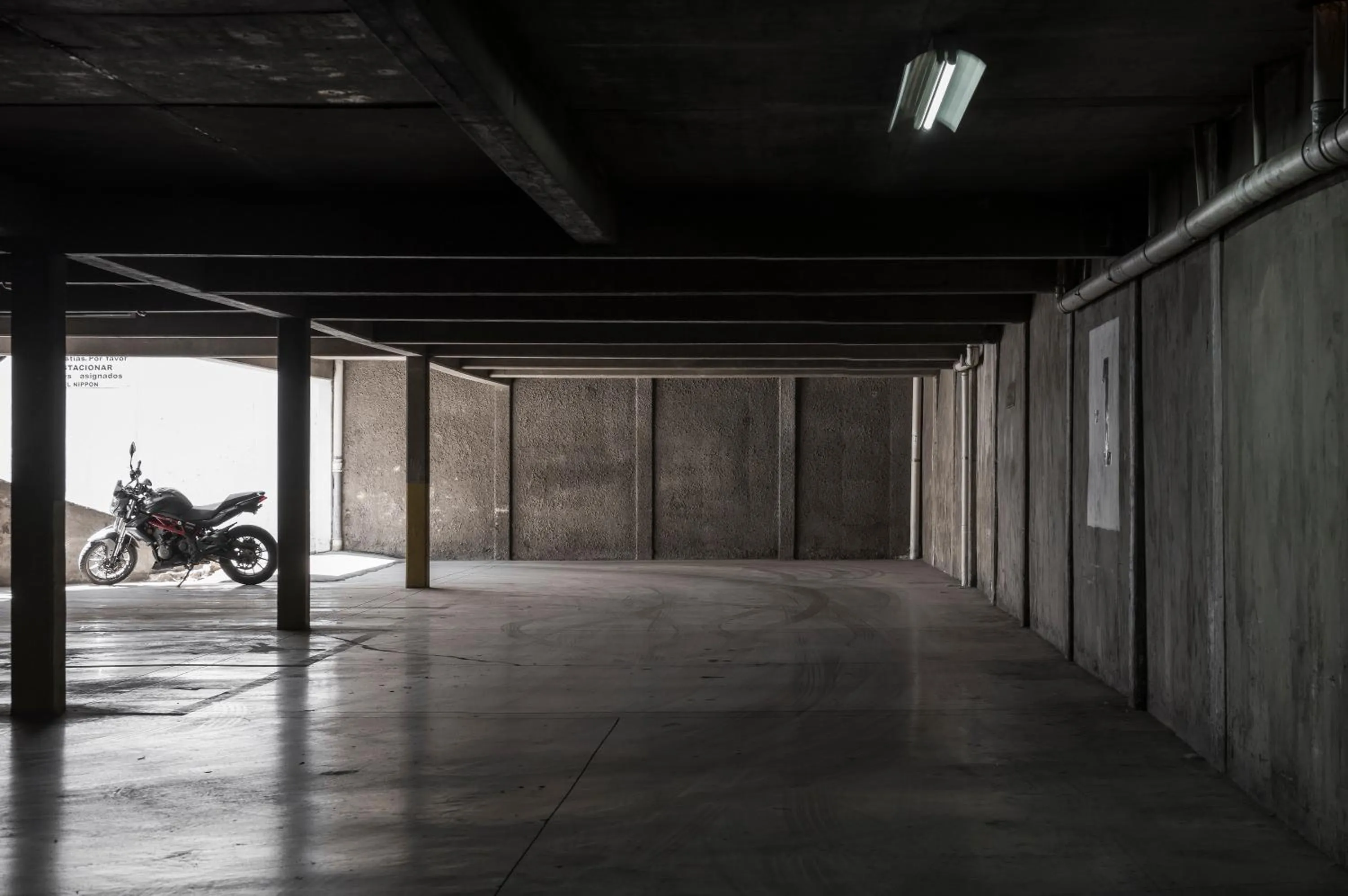 Parking in Hotel Nippon y Centro de Eventos