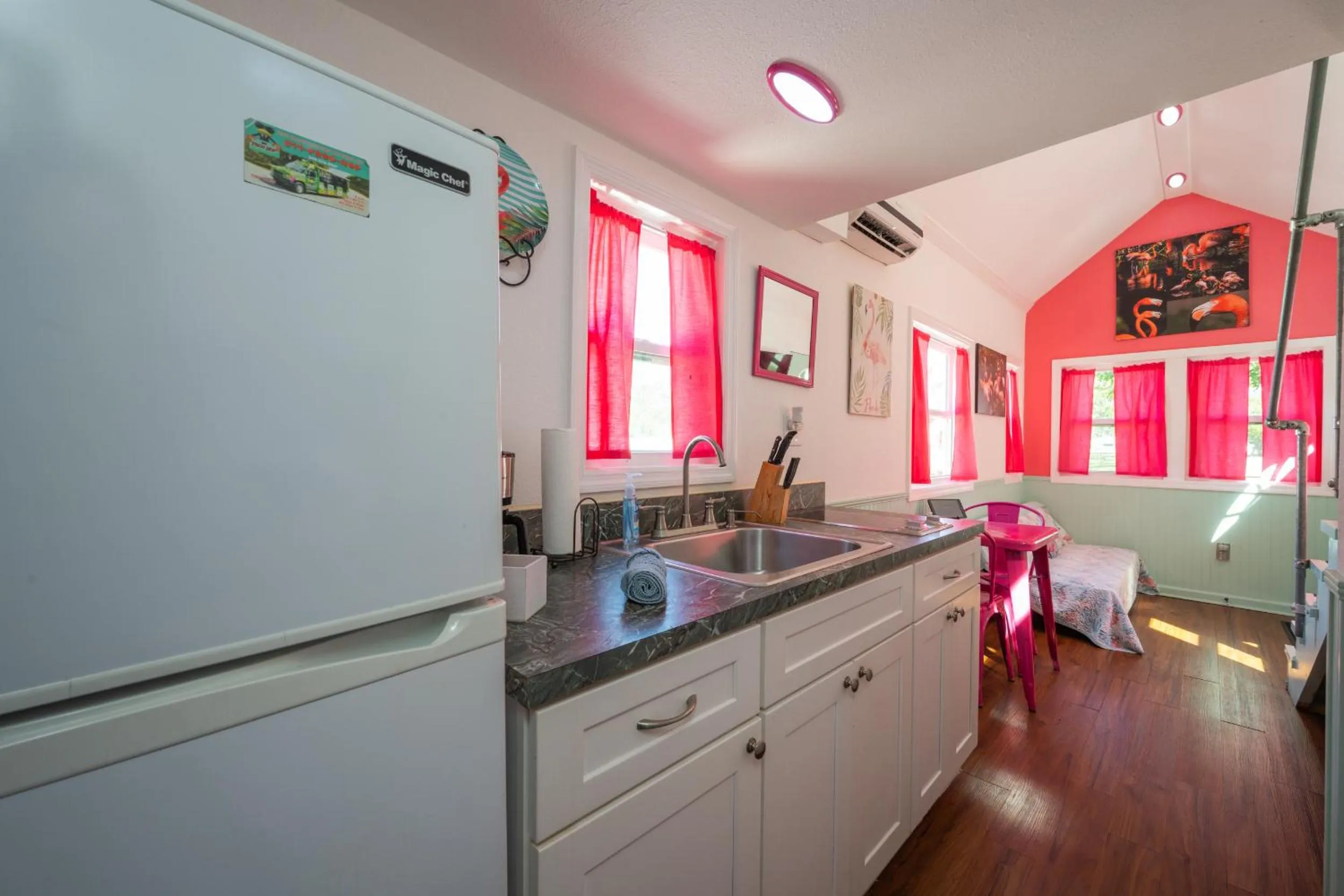 Kitchen or kitchenette in Tiny House Siesta