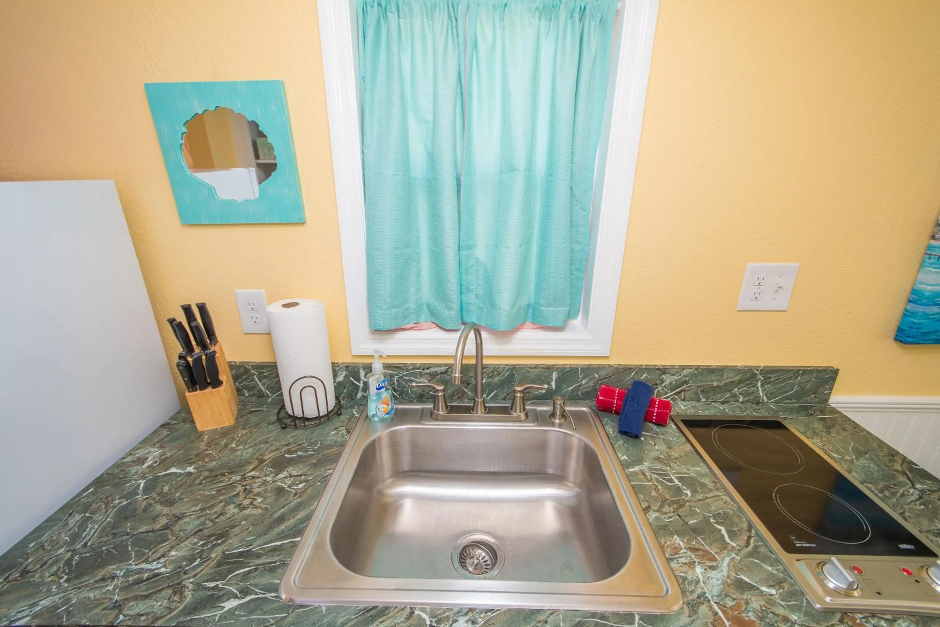 Kitchen or kitchenette in Tiny House Siesta