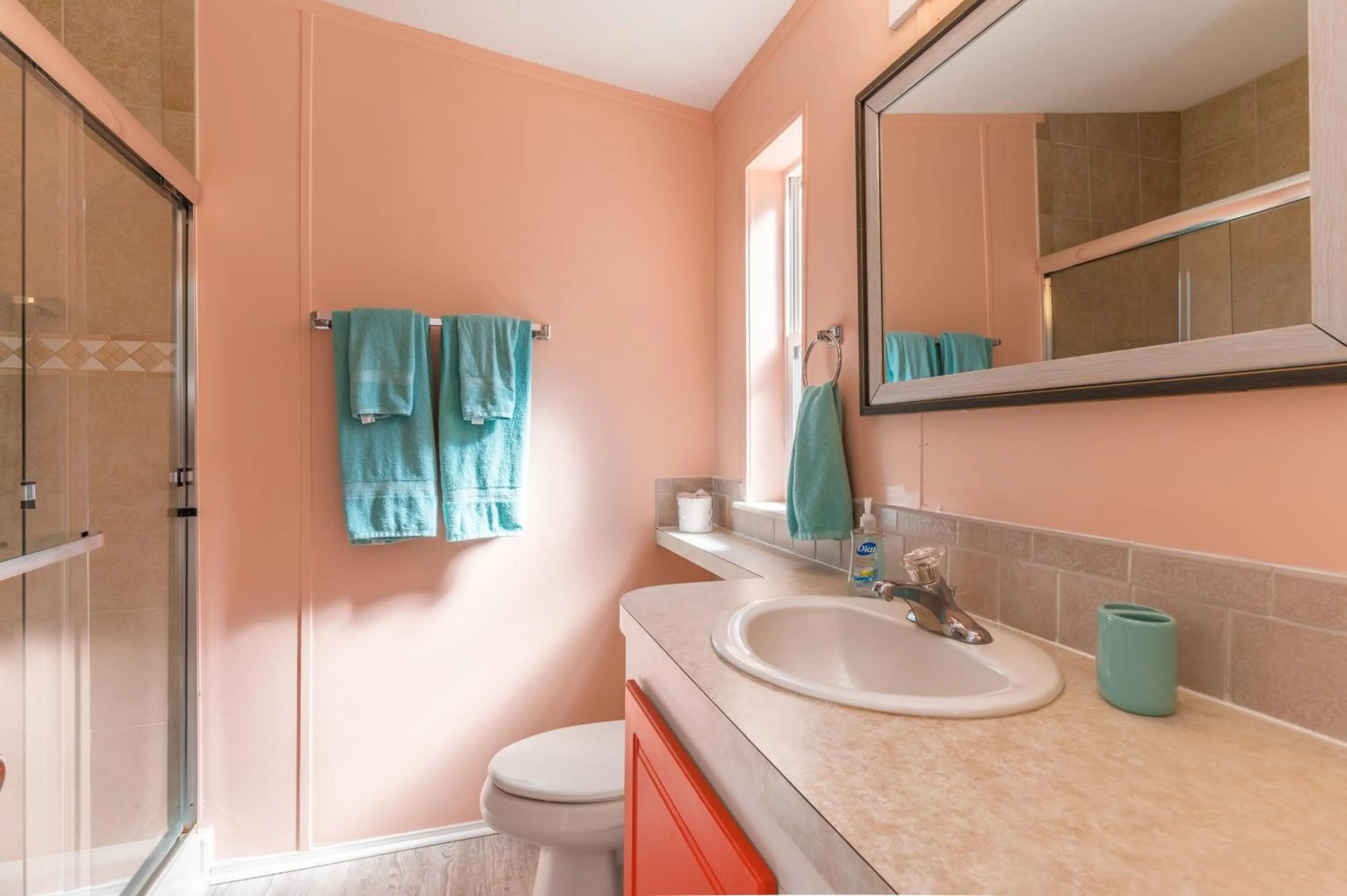 Shower in Tiny House Siesta