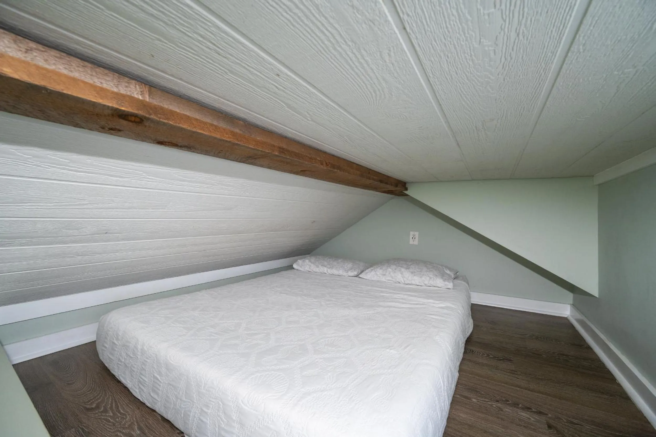 Bed in Tiny House Siesta