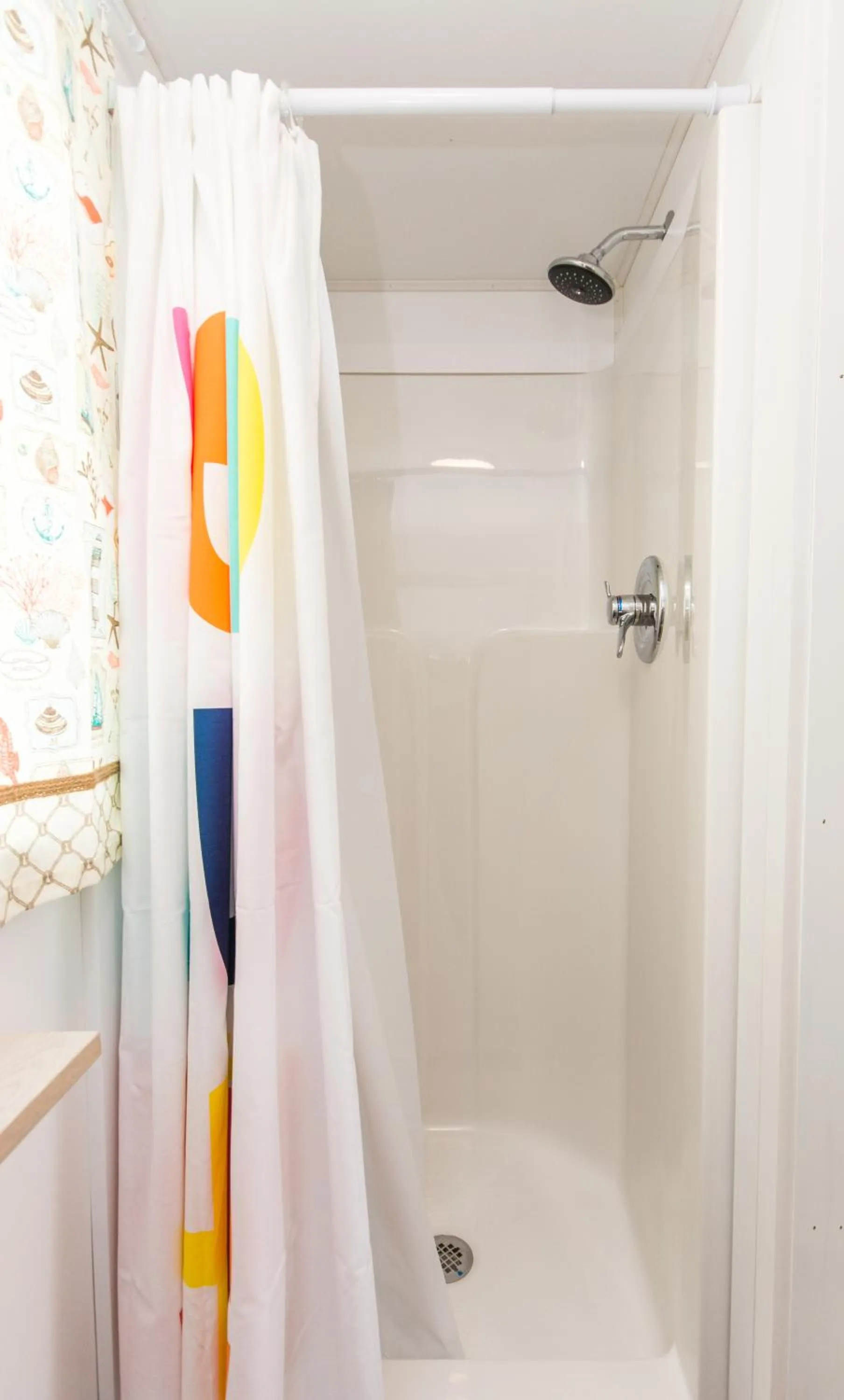 Shower in Tiny House Siesta