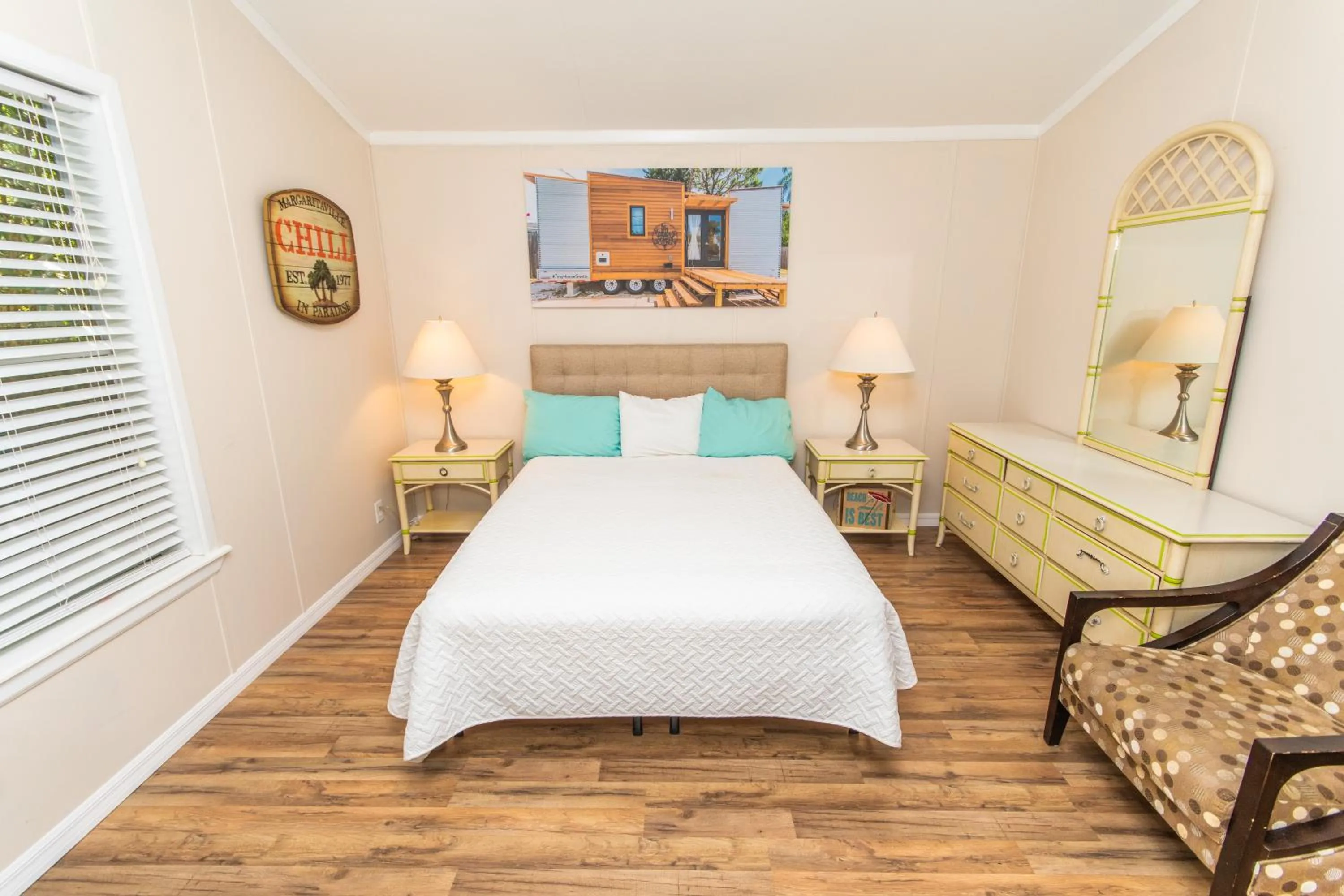 Bed in Tiny House Siesta