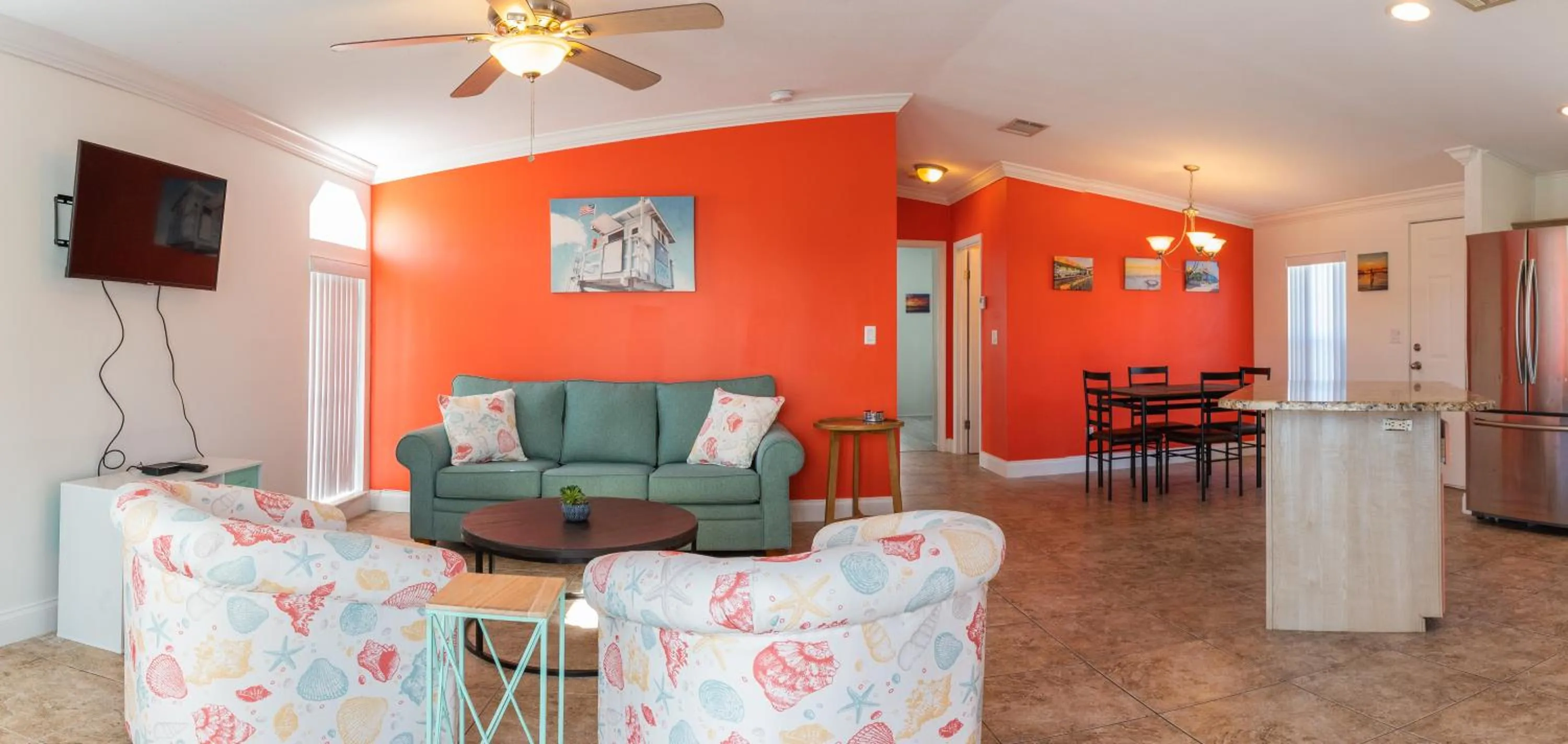 TV and multimedia in Tiny House Siesta