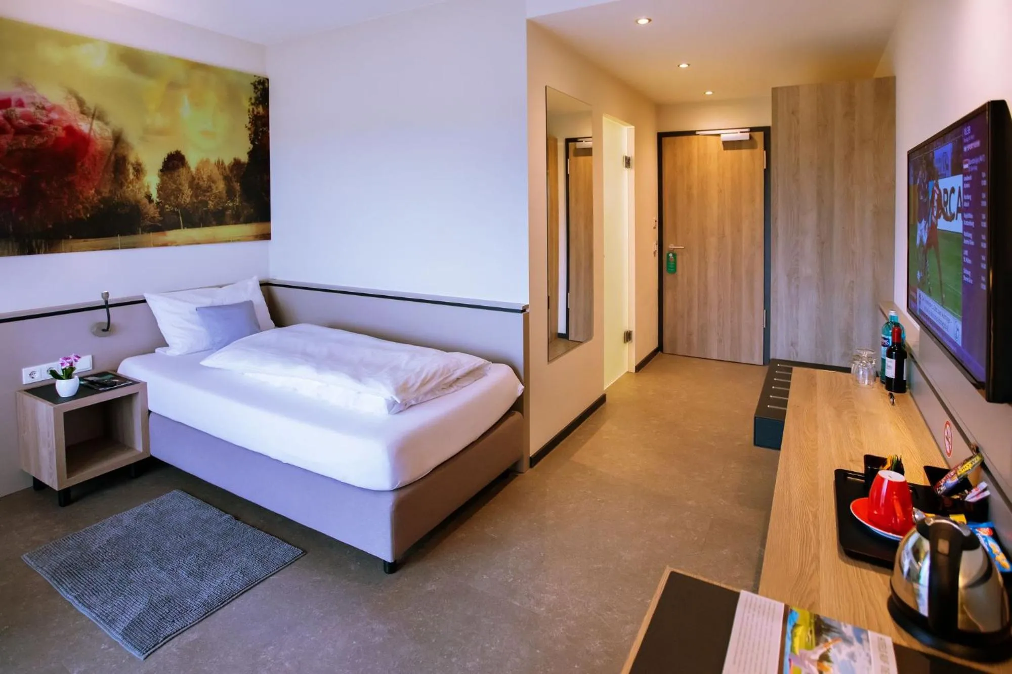 Photo of the whole room, Bed in Golf & Resort Hotel Gut Heckenhof