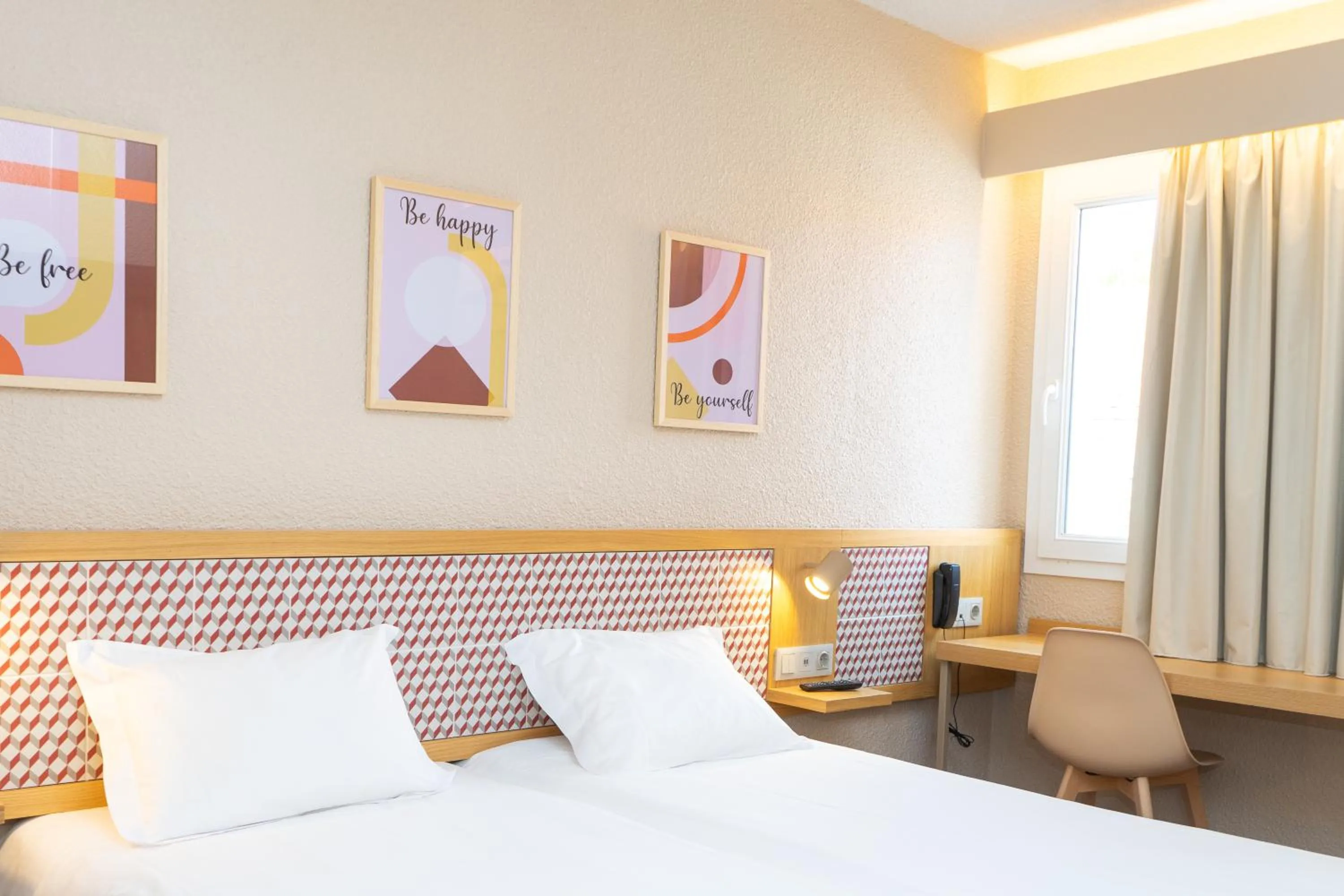 Bed in Flag Hotel Lisboa Oeiras