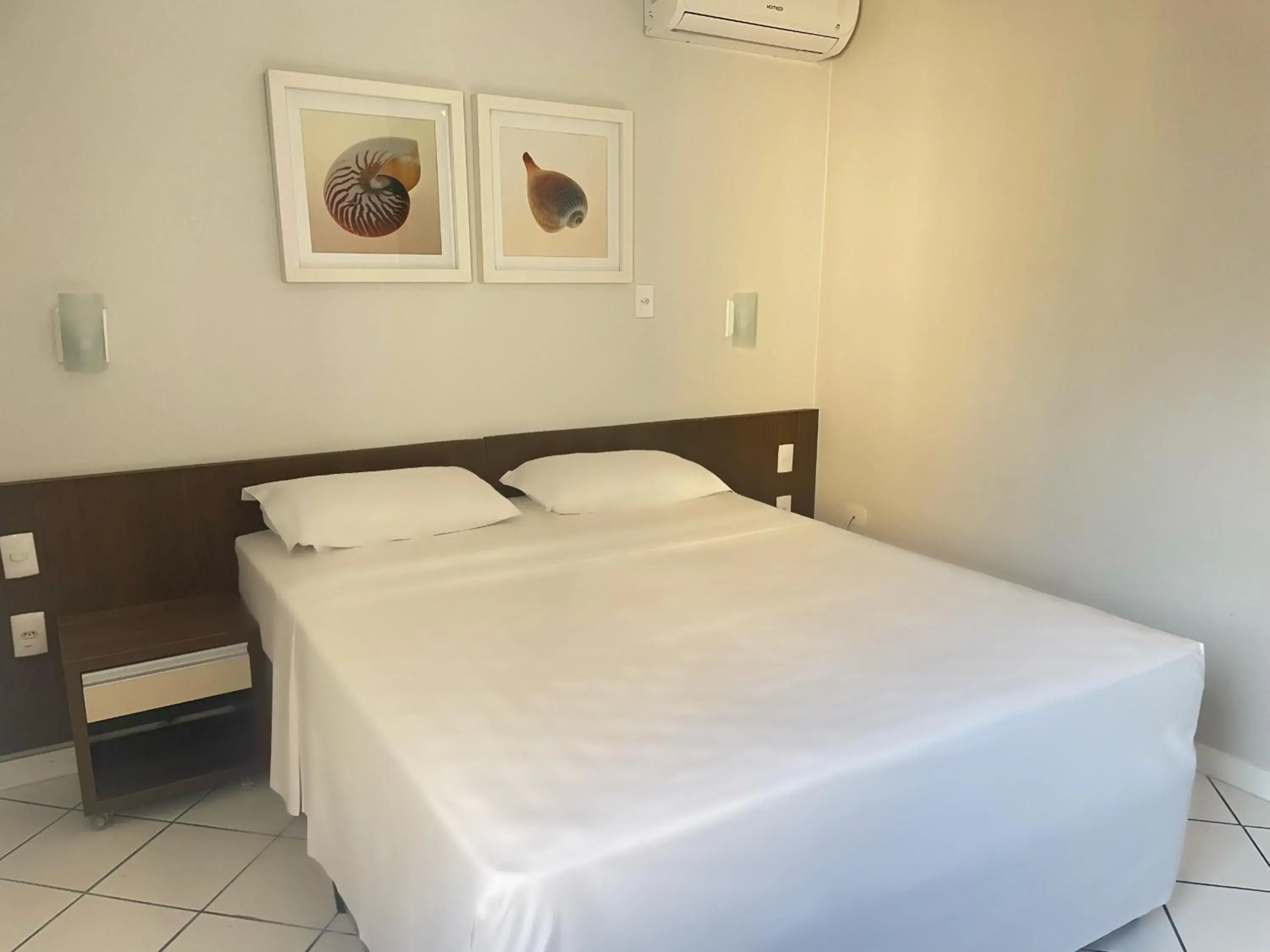 Bedroom, Bed in Hotel Ryan Bedroom, Bed in Hotel Ryan