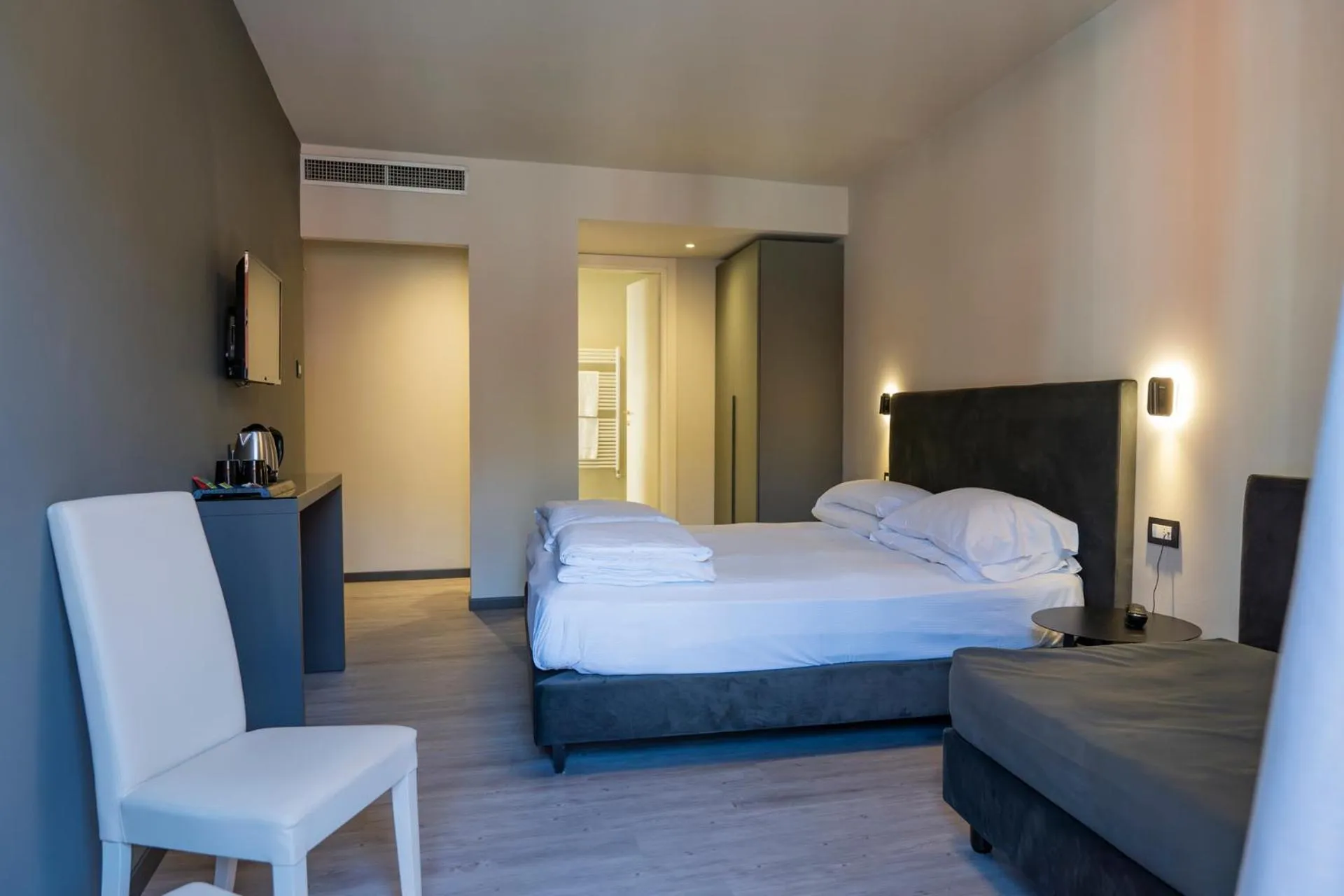 Bed in Cavour 30TRE - Hotel Moderno