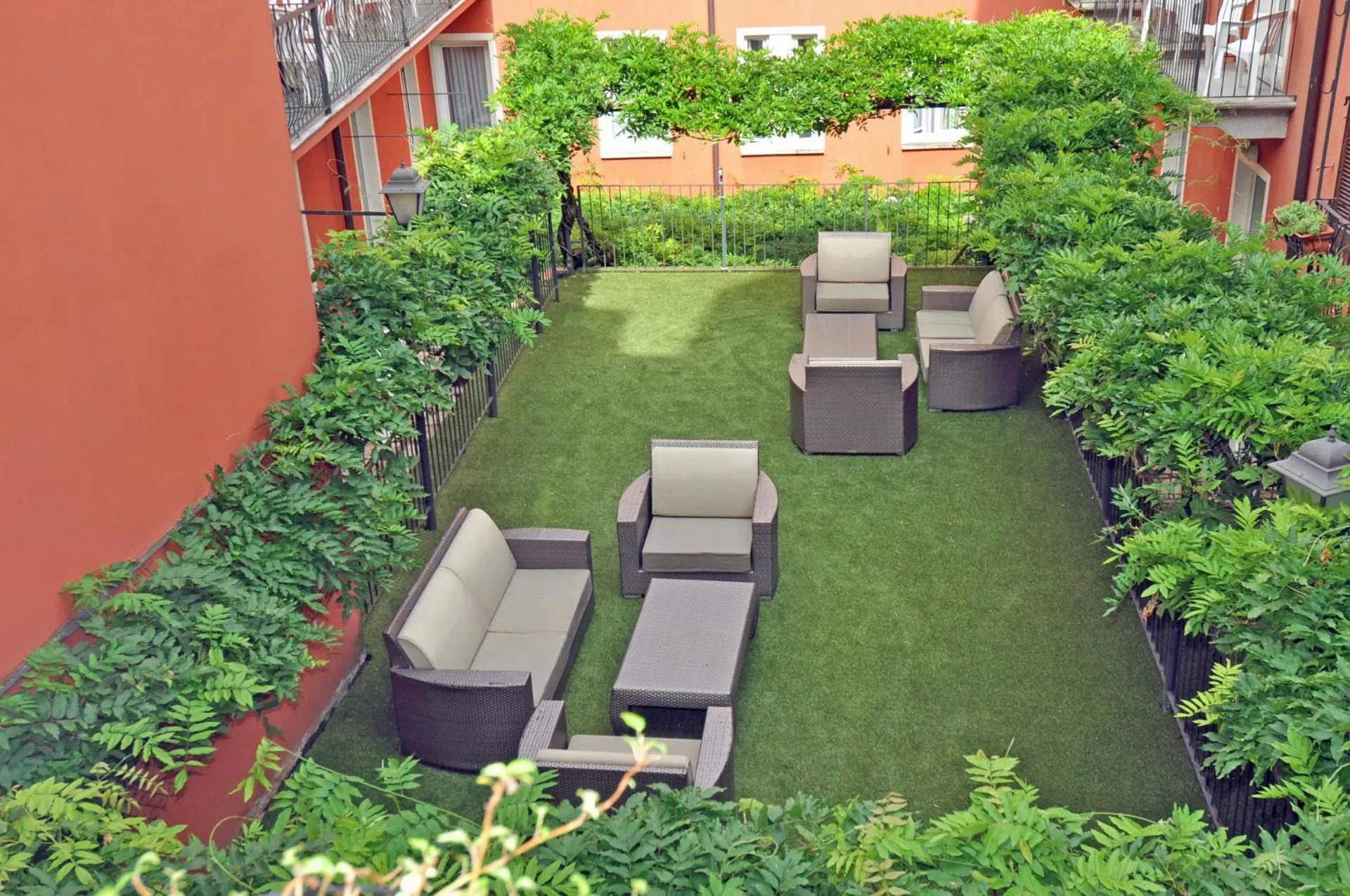 Balcony/Terrace in Cavour 30TRE - Hotel Moderno