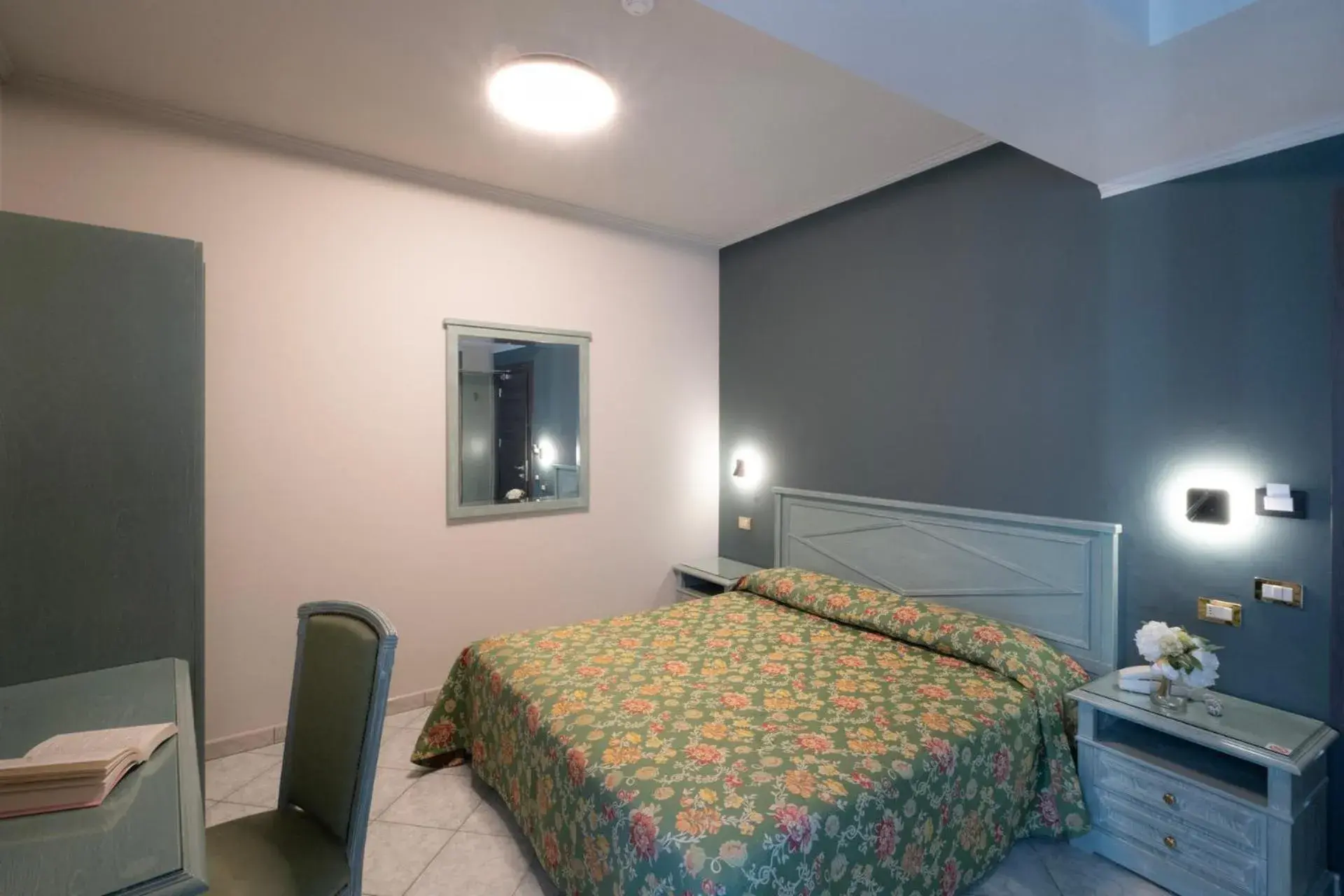 Double or Twin Room in Cavour 30TRE - Hotel Moderno Double or Twin Room in Cavour 30TRE - Hotel Moderno