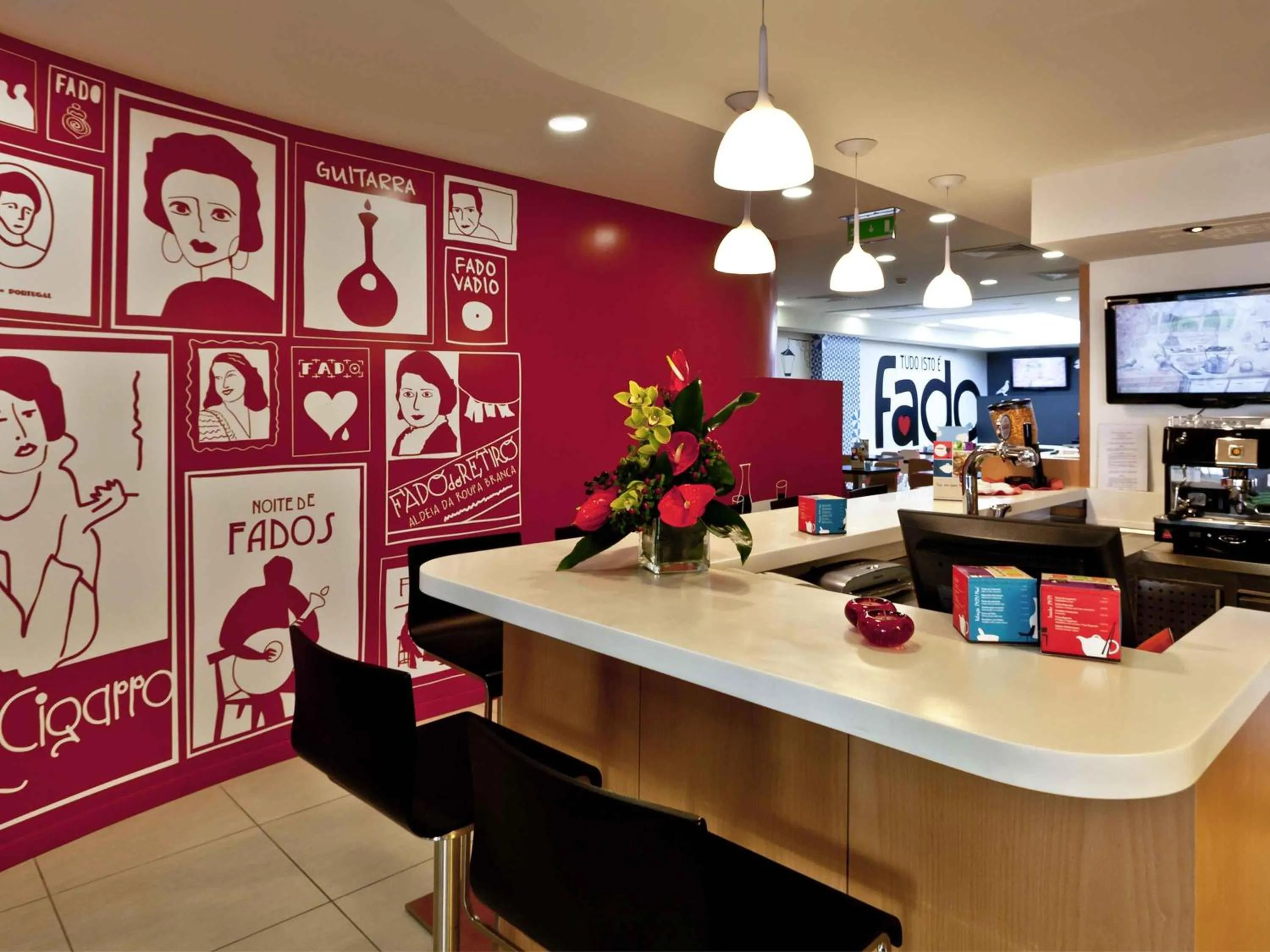 Lounge or bar in Hotel ibis Lisboa Liberdade