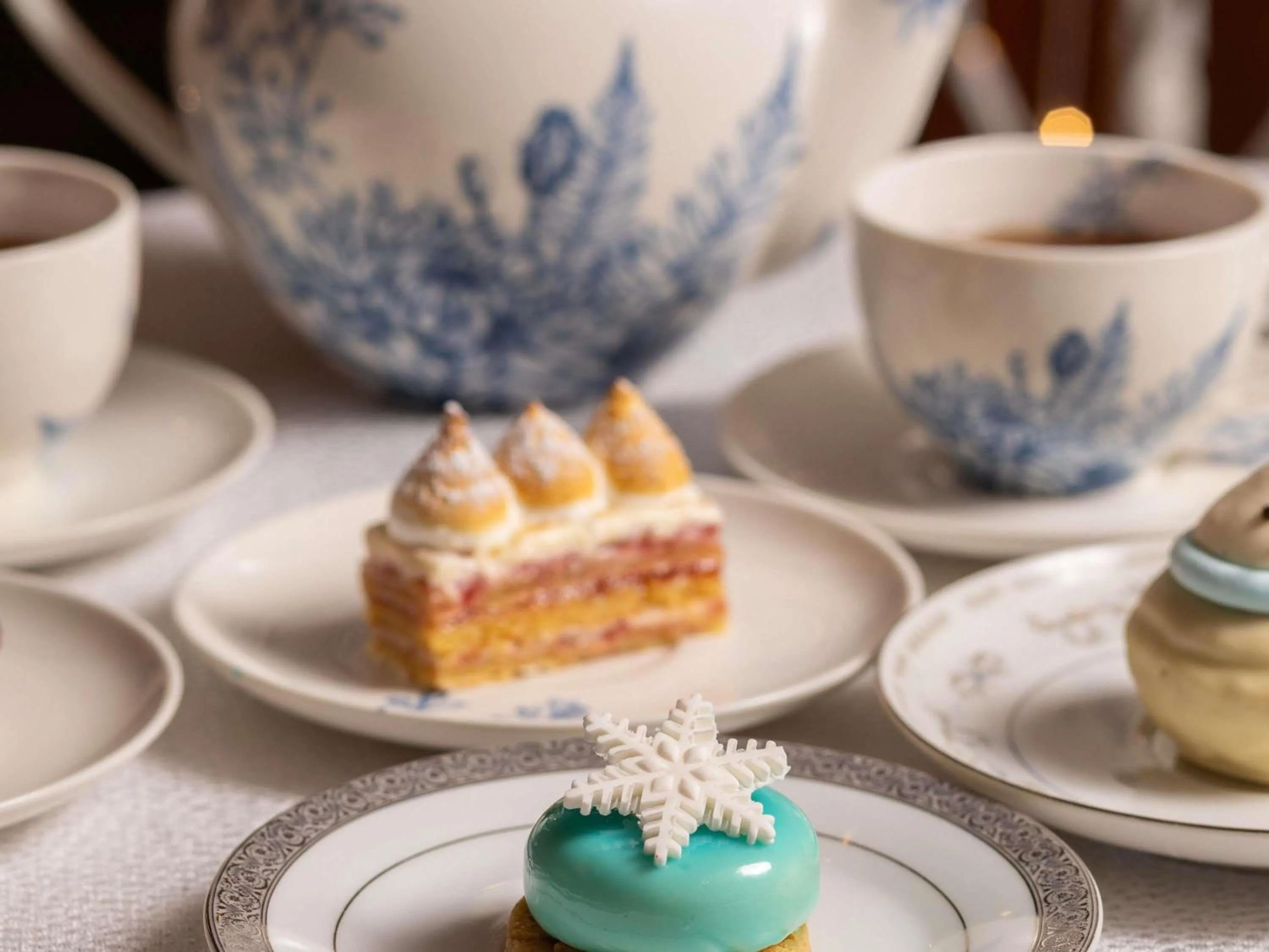 Restaurant/places to eat in Fairmont Winnipeg